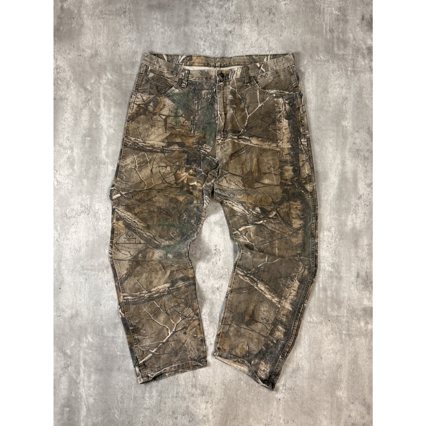 Vintage Realtree Camo Utility Cargo Hunting Pants Size 39