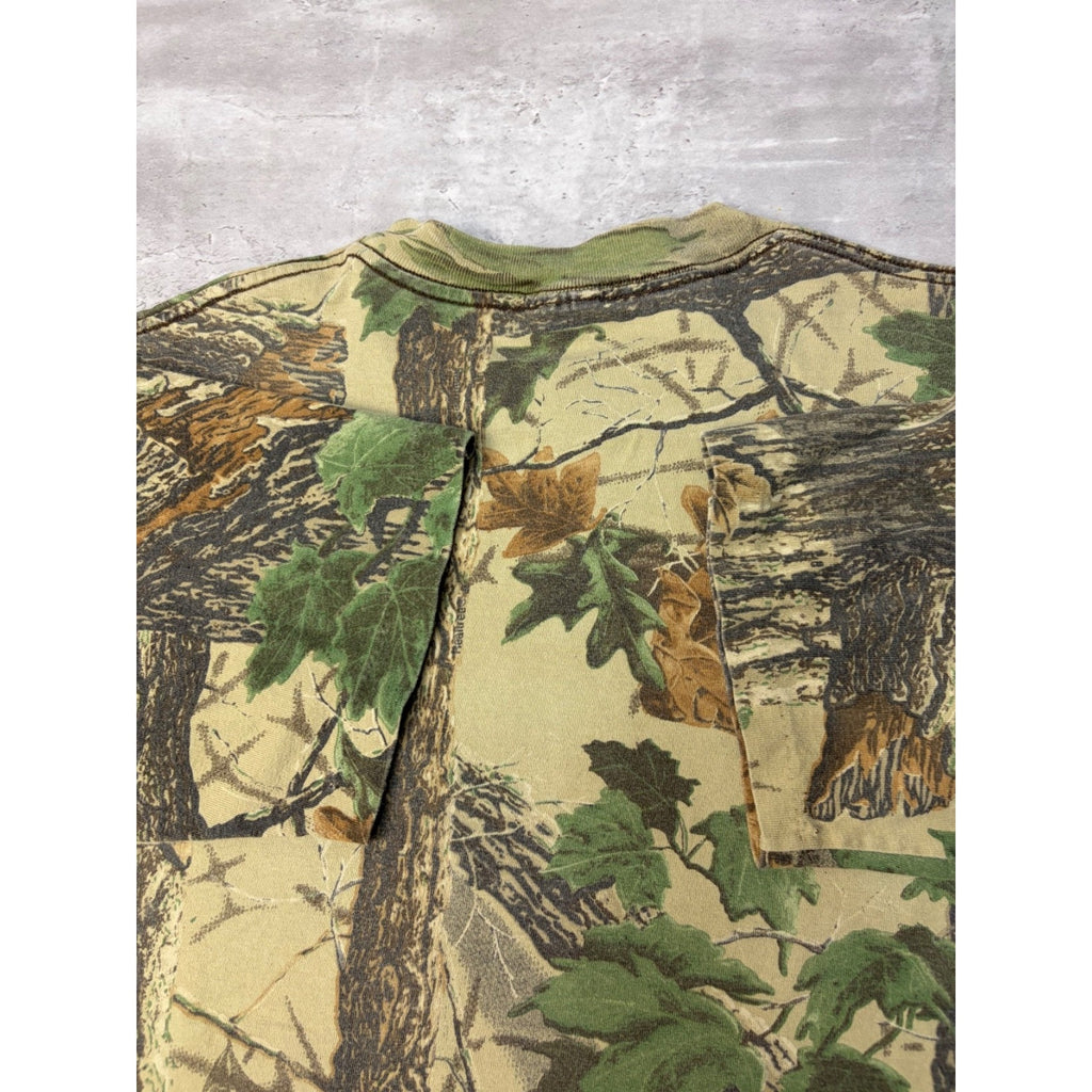 Vintage Realtree Tree Camo Hunting T-Shirt Size XL
