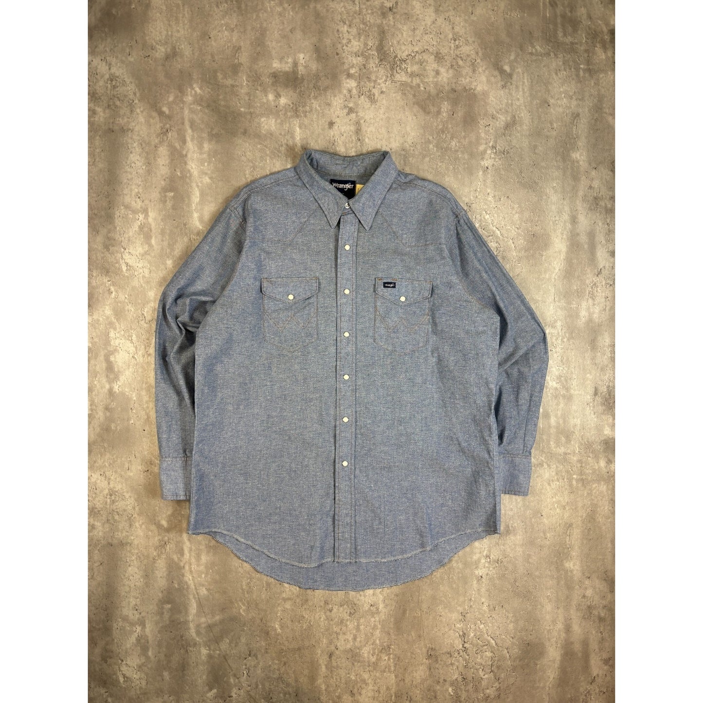 Vintage 1970s Wrangler Pearl Snap Denim Chambray Button Up Shirt Size XL