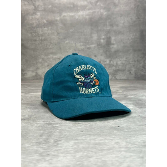 Vintage Charlotte Hornets NBA Embroidered Logo Starter Fitted Hat Size Teal