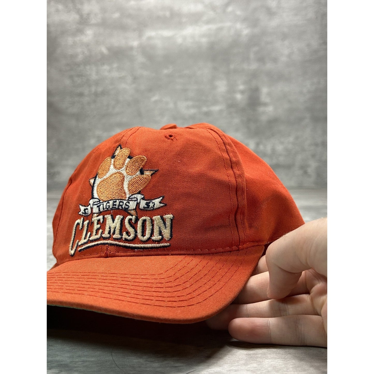 Vintage 90s Clemson Tigers NCAA Embroidered Logo Starter Snapback Hat OSFA