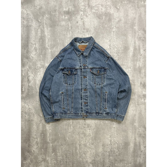 Vintage 90s Levis Red Tab Light Wash Denim Type 3 Trucker Jacket Size Large