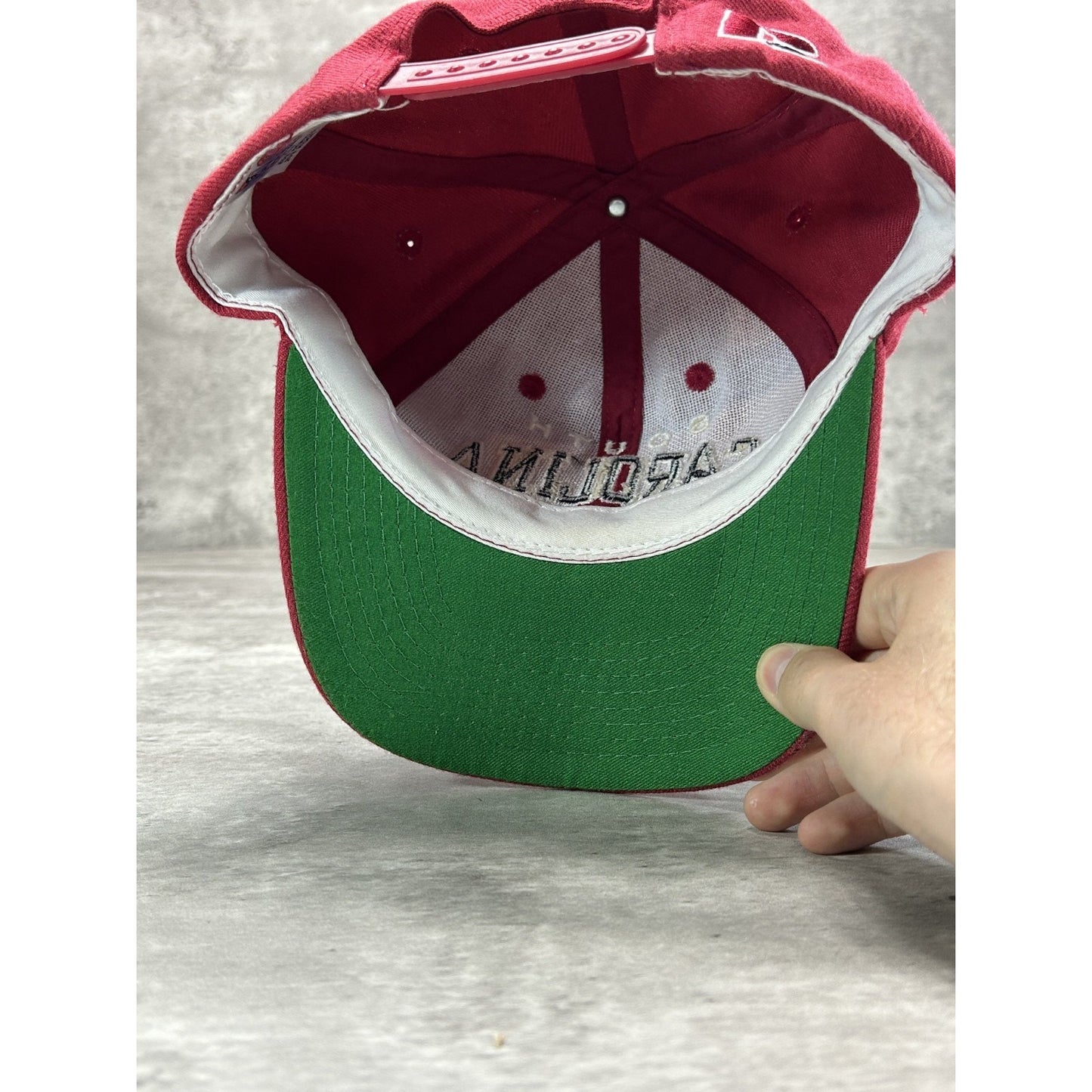 Vintage 90s South Carolina Gamecocks NCAA Arc Spellout Snapback Hat OSFA Red