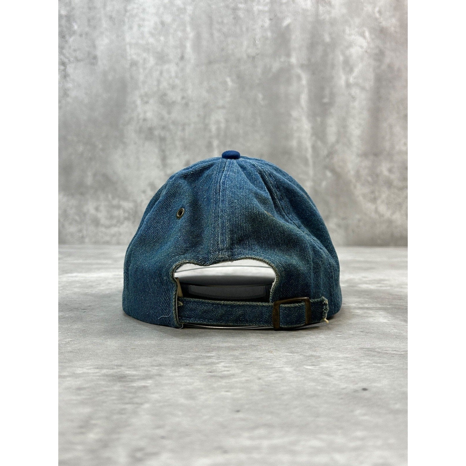 Vintage 2000 Looney Tunes Tweety Bird Embroidered Denim Strapback Hat OSFA