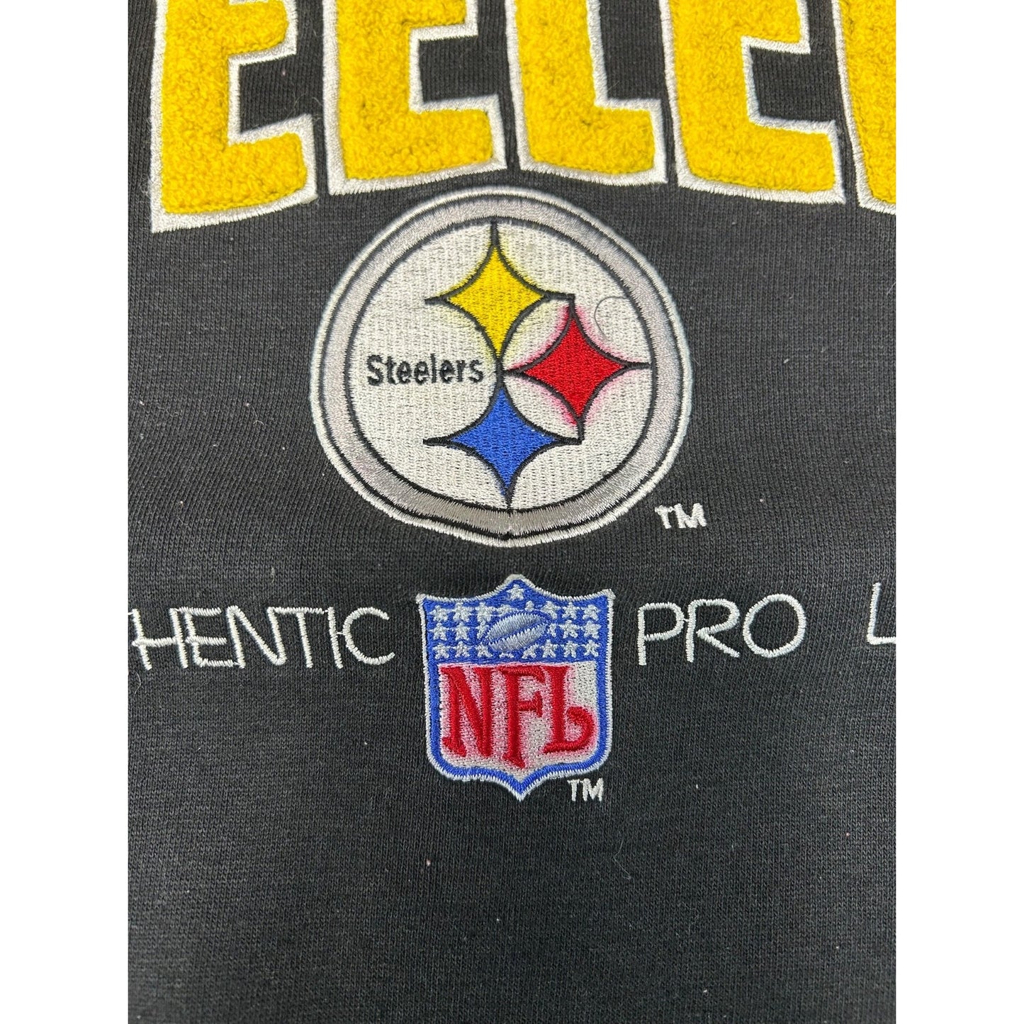 Vintage 90s Pittsburgh Steelers NFL Embroidered Spellout Sweatshirt Size XL