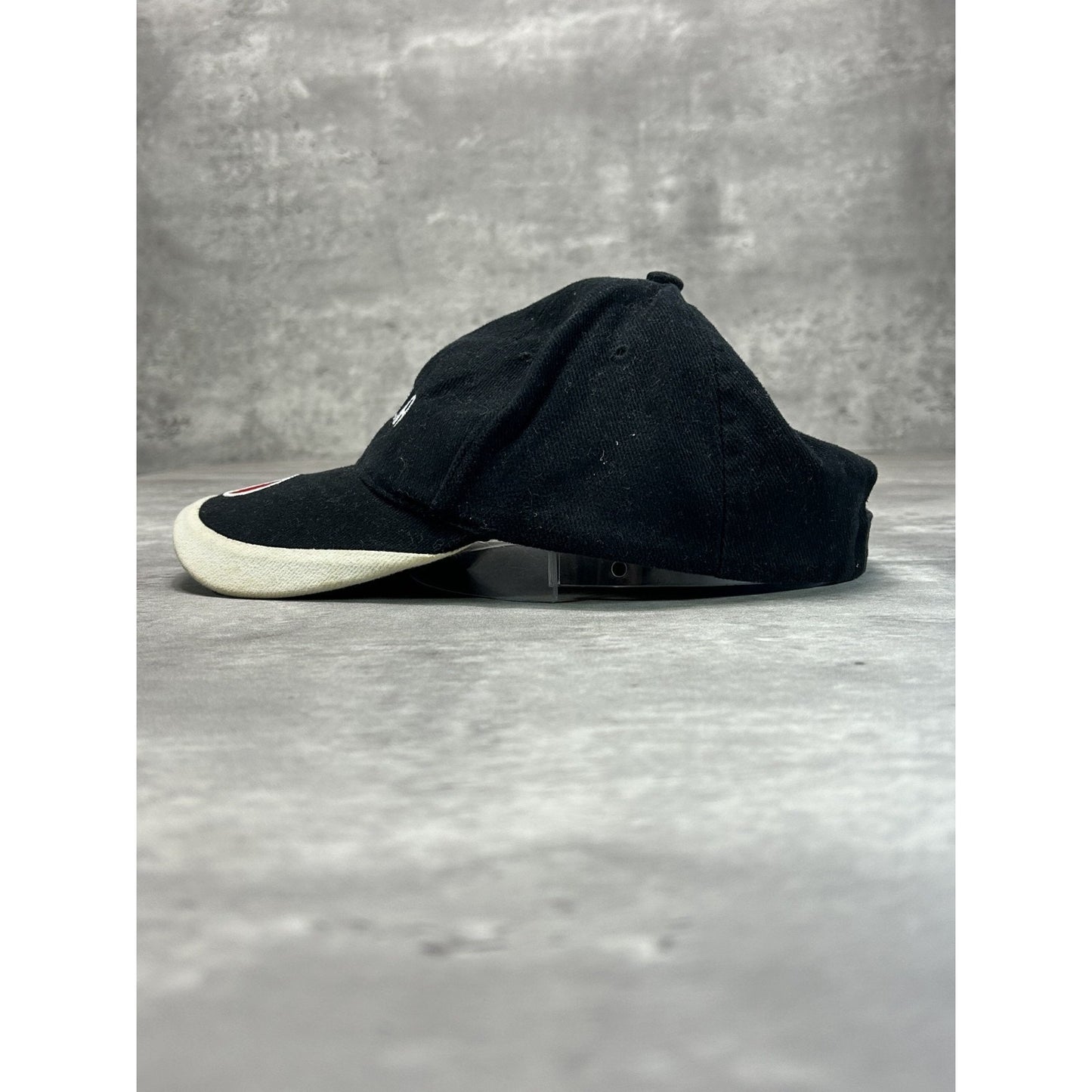 Vintage 90s Italia Embroidered Spellout Destination Strapback Hat OSFA Black