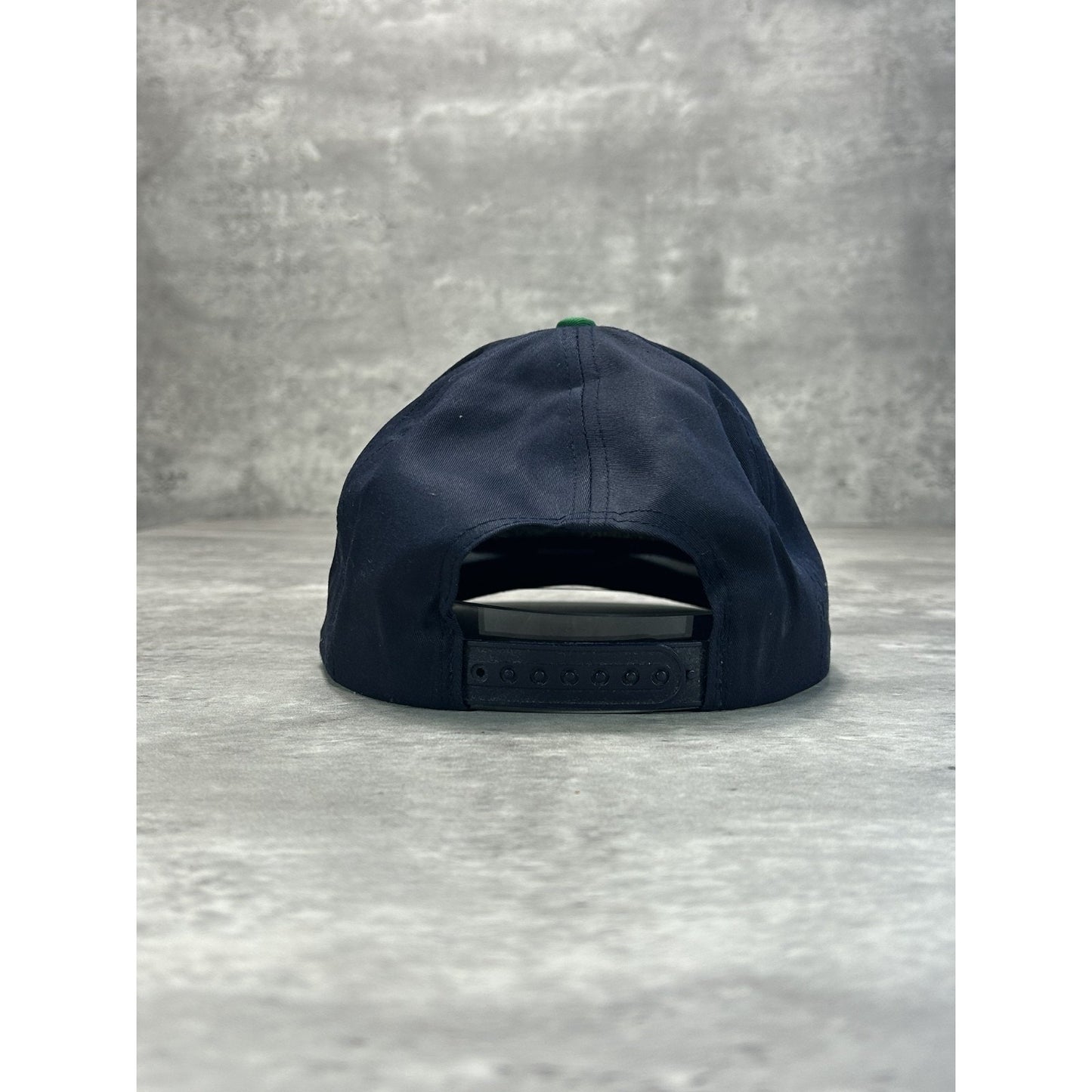 Vintage 90s Dallas Mavericks NBA Embroidered Logo Spellout Snapback Hat OSFA