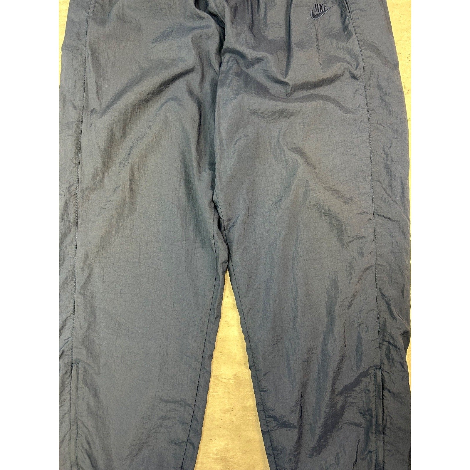 Vintage 2000s Nike Tonal Embroidered Logo Nylon Track Pants Size Large