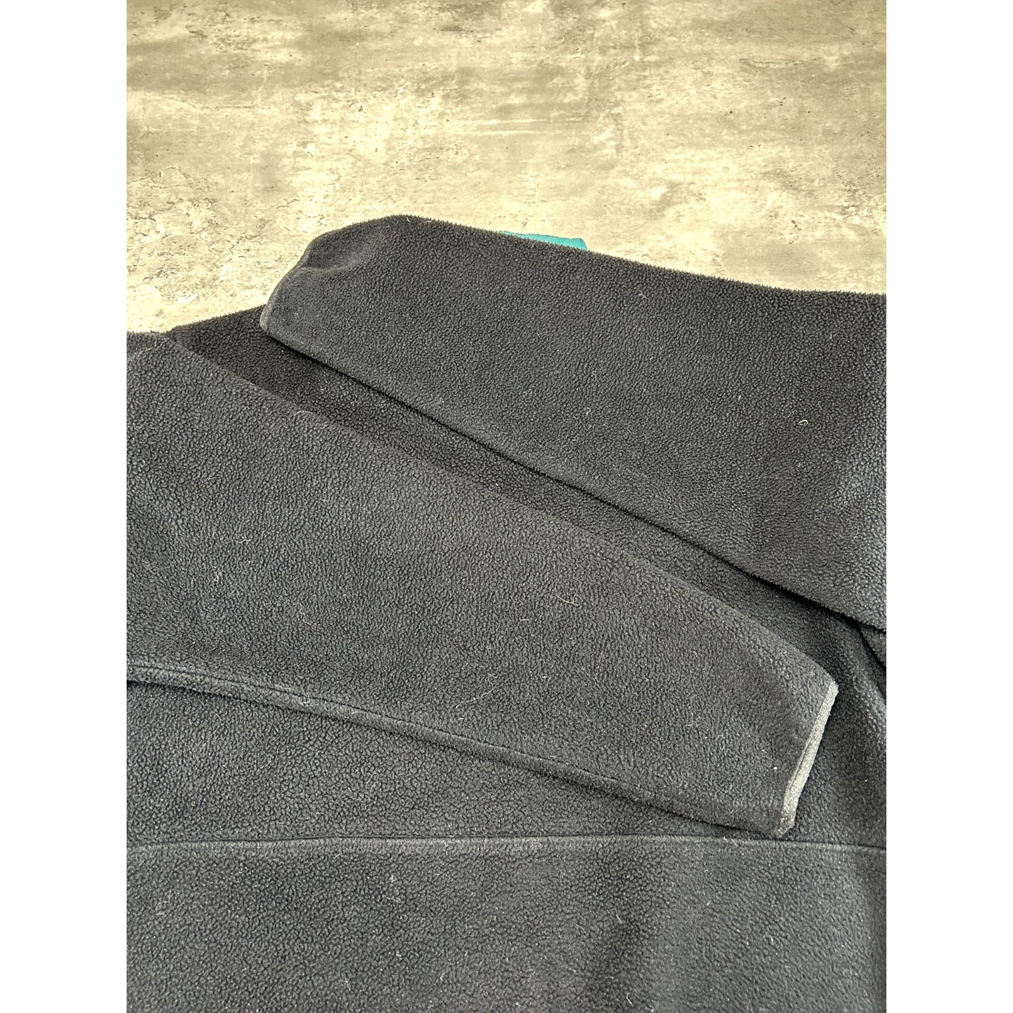Vintage 90s Patagonia Embroidered Spellout 1/2 Zip Fleece Sweatshirt Size Large