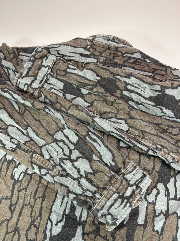 Vintage 90s Cabelas Trebark Camo Long Sleeve Hunting Button Up Shirt Size Large