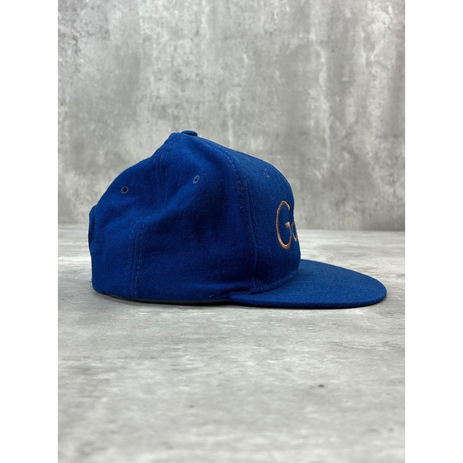Vintage 90s Florida Gators NCAA Embroidered Script Spellout Snapback Hat OSFA