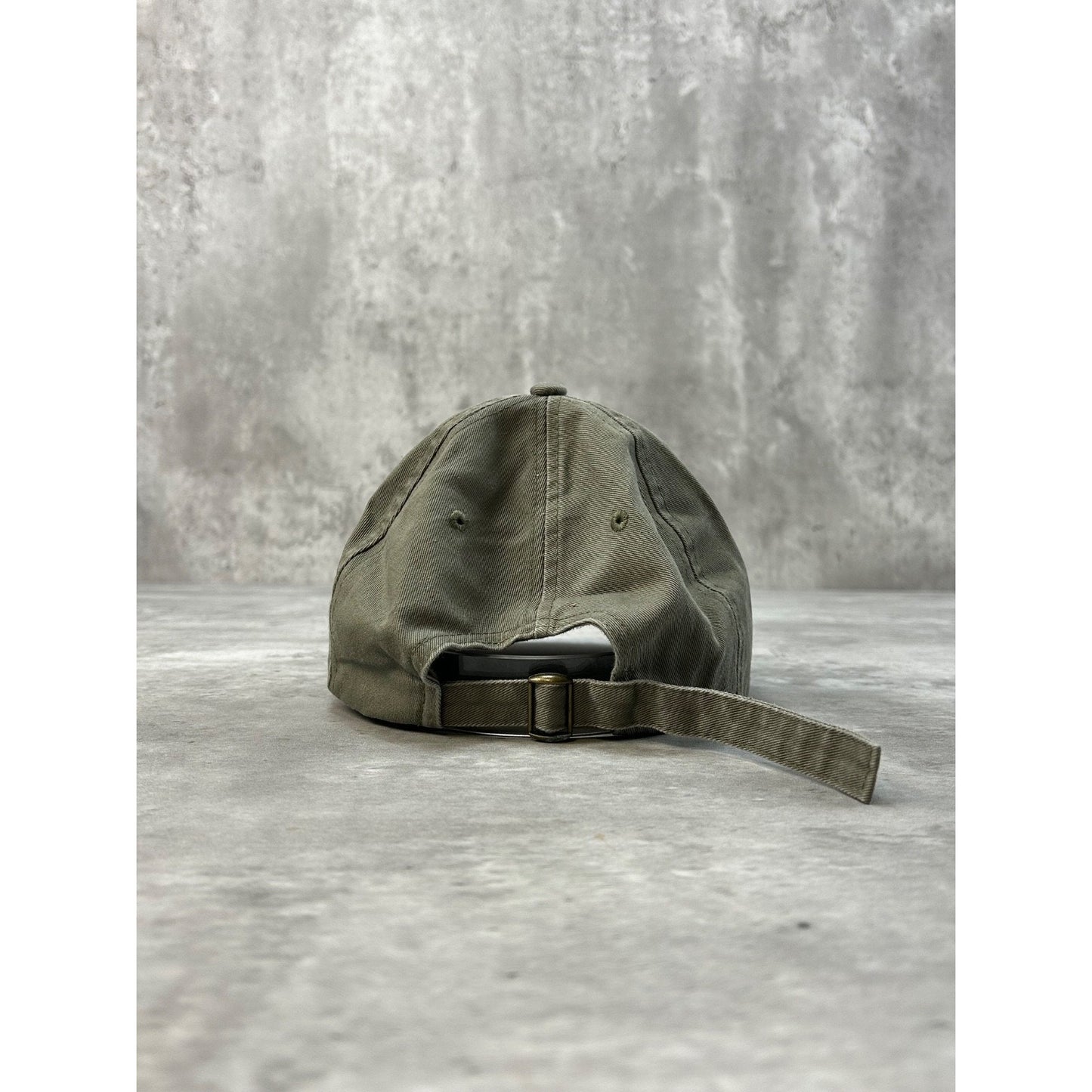 Vintage 2006 Budweiser Outdoors Embroidered Beer Promo Strapback Hat OSFA