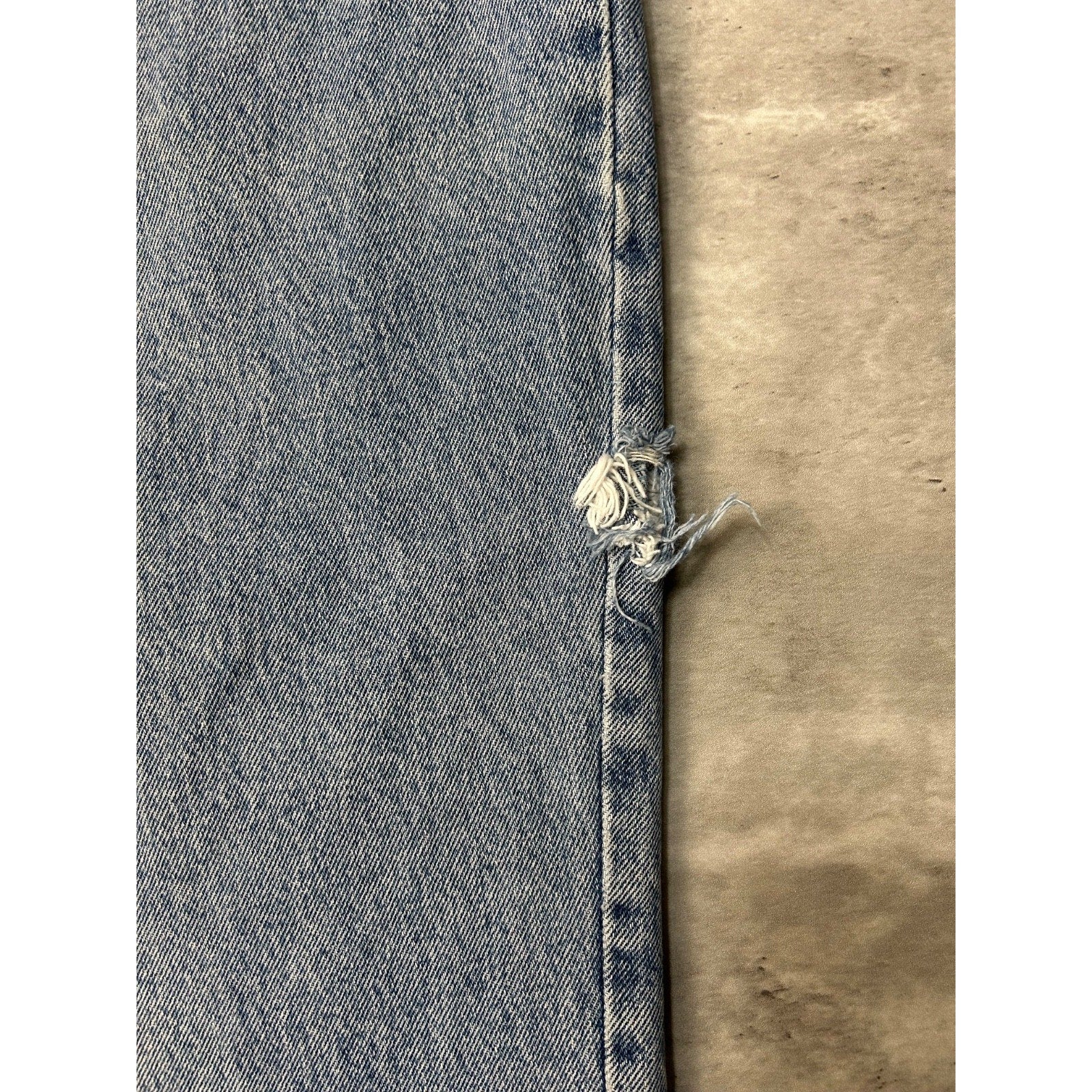 Vintage 90s Guess Jeans Medium Wash Baggy Fit Denim Pants Size 35