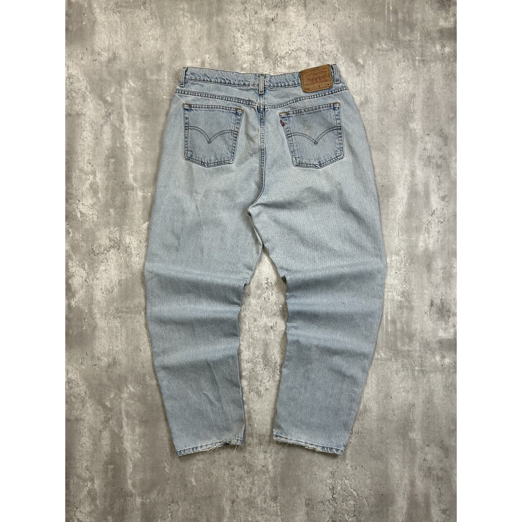 Vintage 90s Women's Levis 512 Slim Fit Red Tab Light Wash Denim Pants Size 36