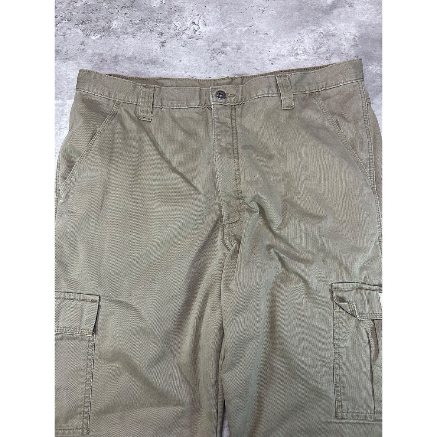 Vintage Wrangler Authentics Khaki Utility Cargo Pants Size 38 Beige