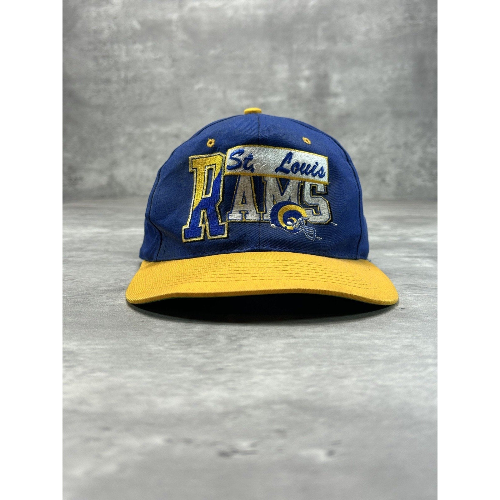 Vintage 90s St Louis Rams NFL Embroidered Spellout Snapback Hat OSFA