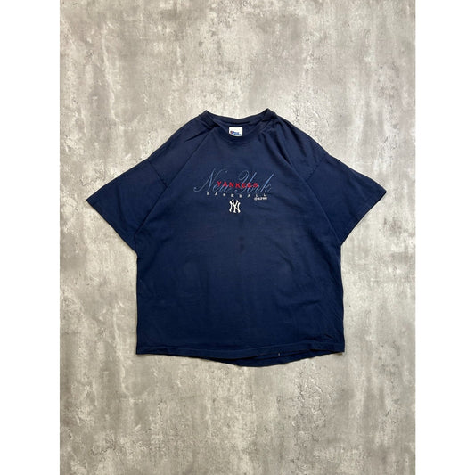 Vintage 1996 New York Yankees MLB Embroidered Spellout T-Shirt Size XL