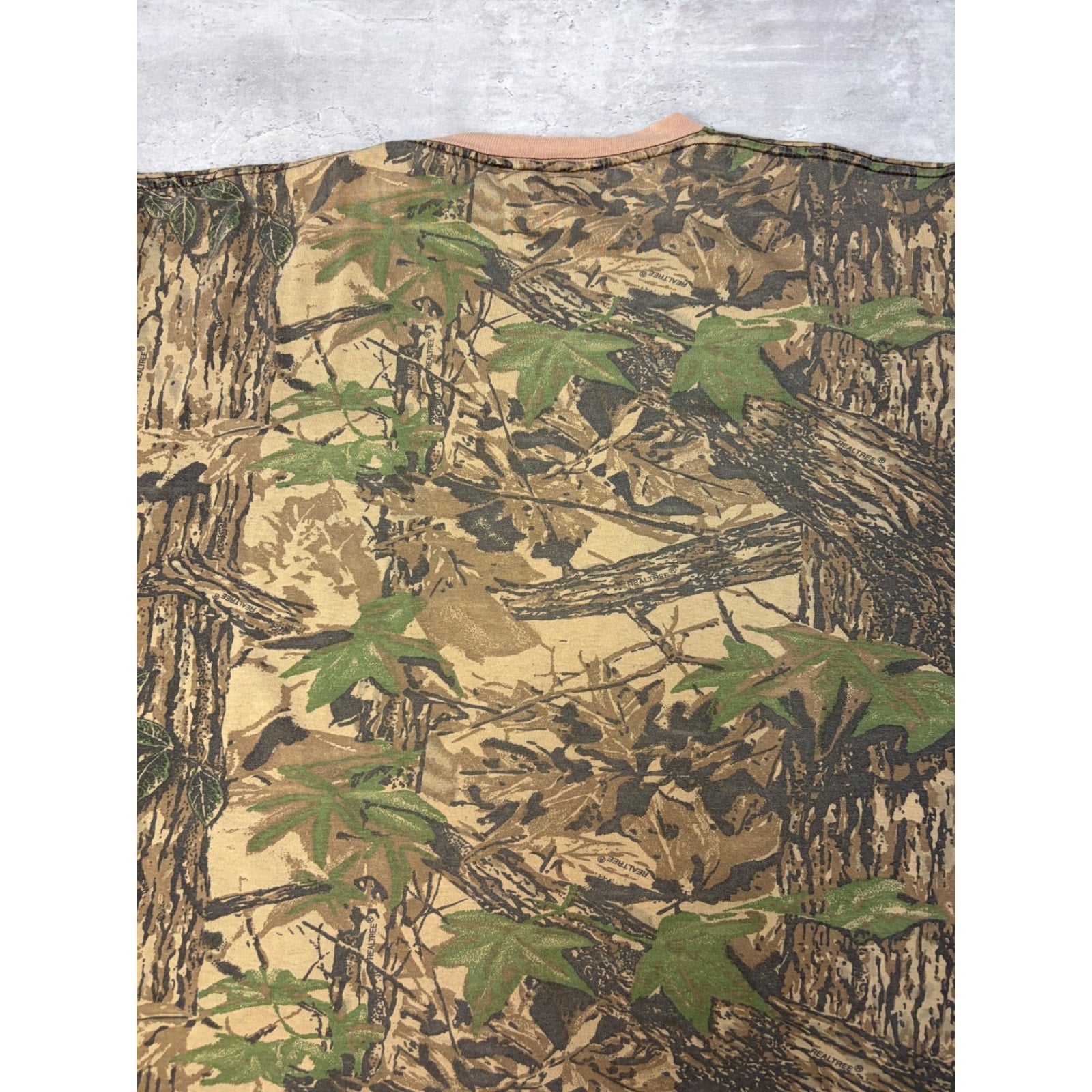 Vintage 80s/90s Redhead Realtree Camo Hunting T-Shirt Size XL