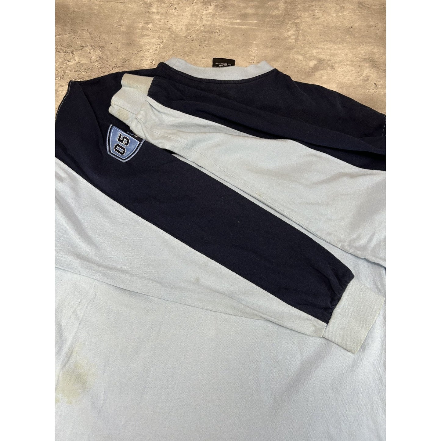 Vintage Y2K Fubu 05 Embroidered Patch Two Tone Long Sleeve T-Shirt Size Large