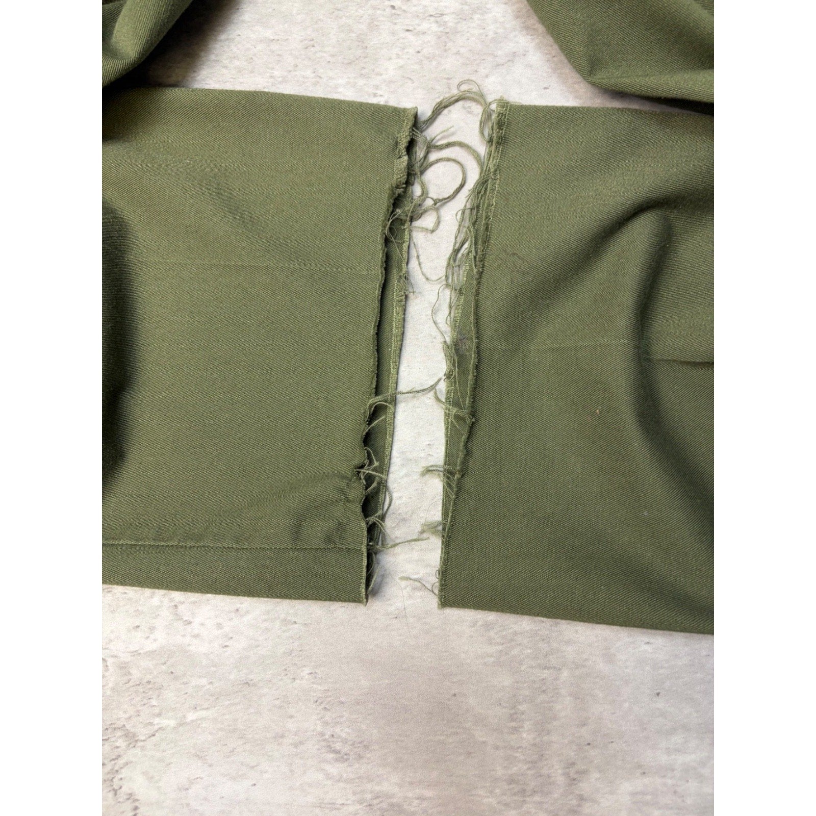 Vintage 1970s/80s US MIlitary OG-107 Pleated Army Pants Size 31