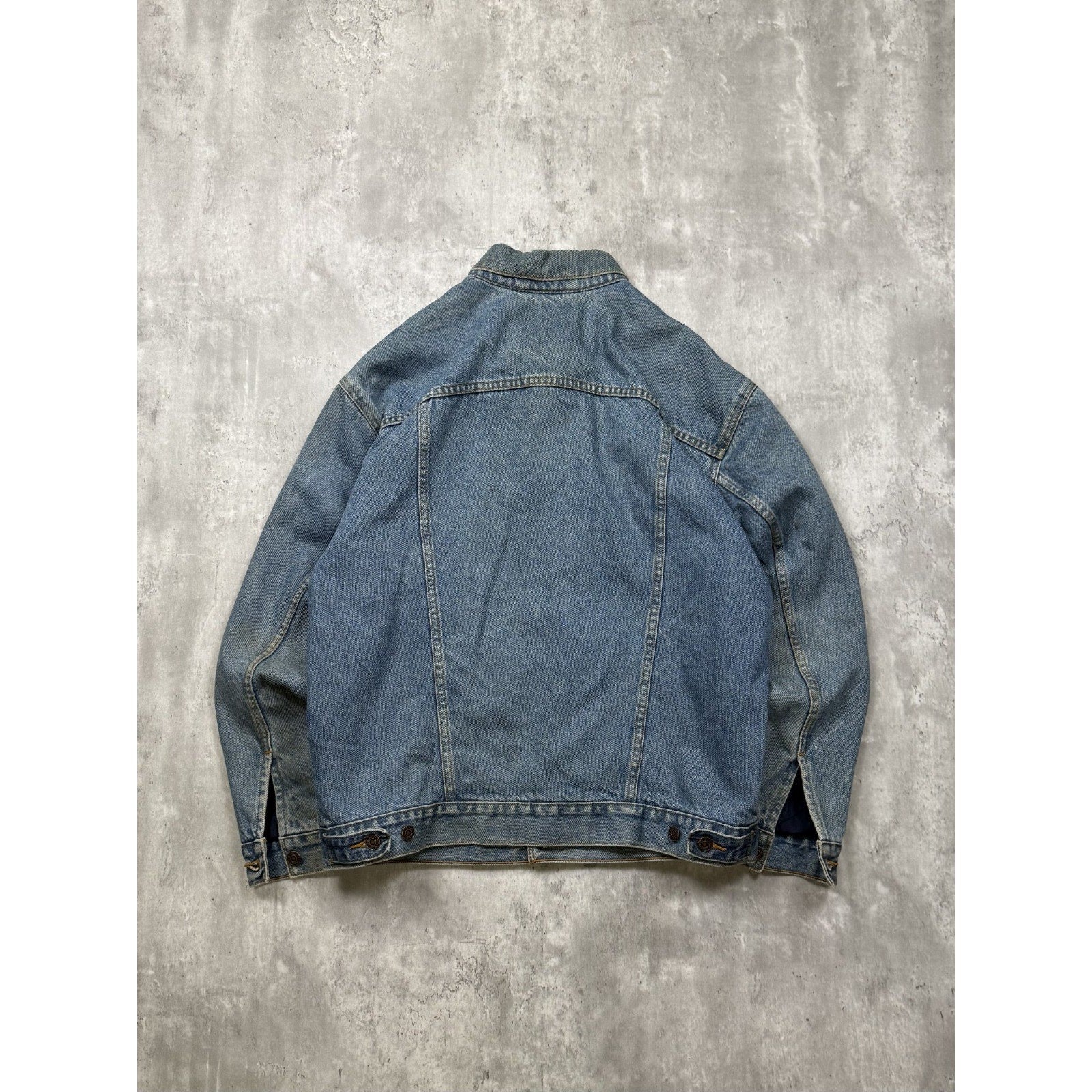 Vintage Levis Red Tab Blanket Lined Medium Wash Denim Trucker Jacket Size Large