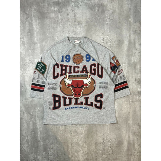 Vintage 90s Chicago Bulls NBA Graphic All Over Print 3/4 Sleeve T-Shirt Size XL