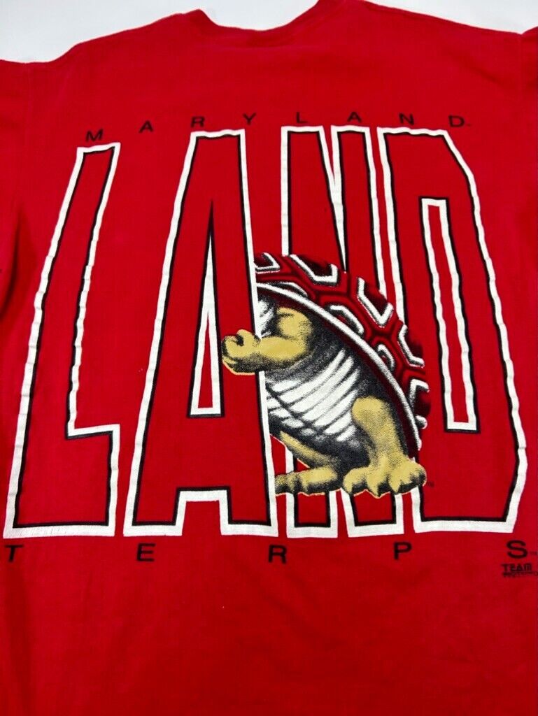 VTG 90s Maryland Terrapins NCAA Collegiate Wrap Around Print T-Shirt Sz Large