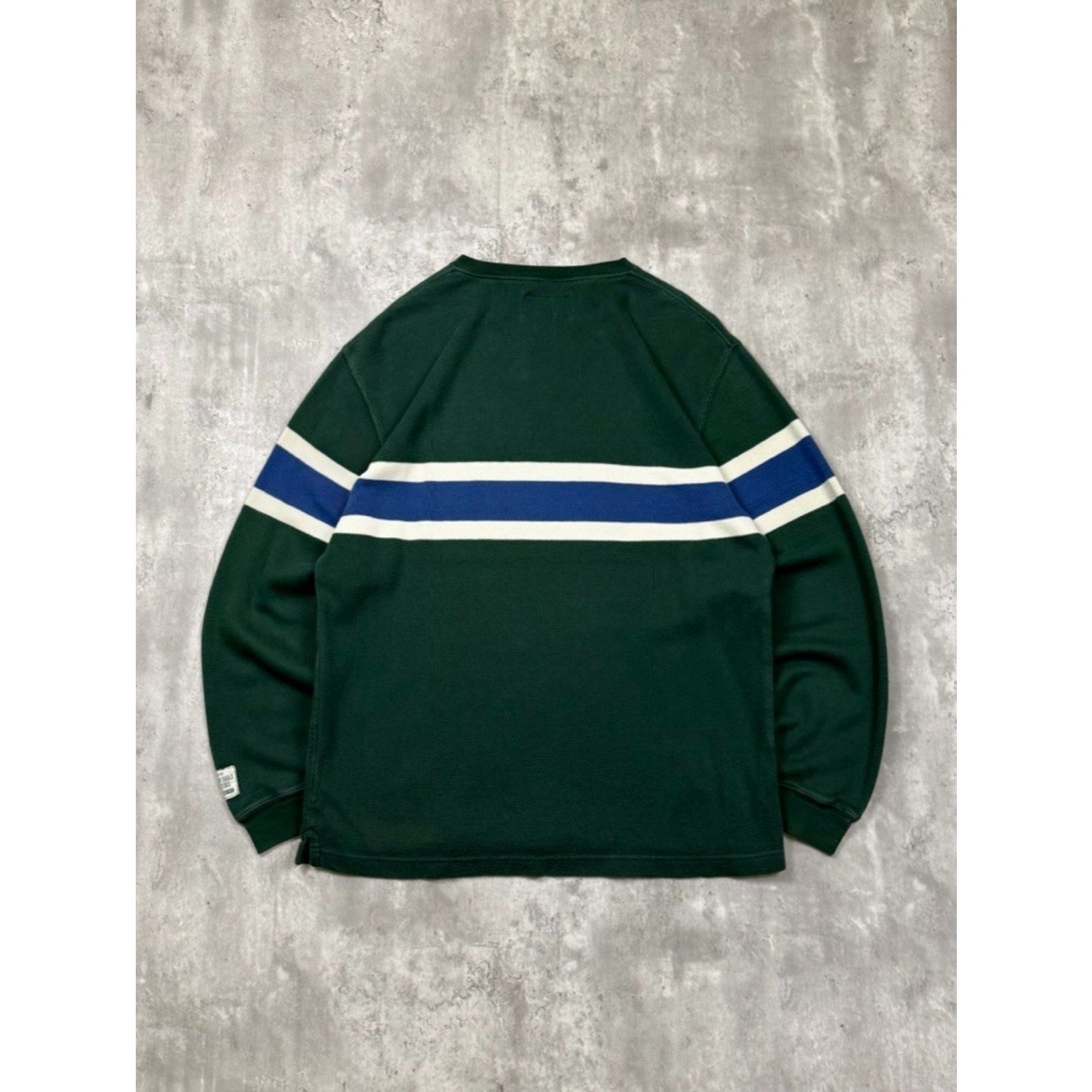 Vintage American Eagle Outfitters Striped V-Neck Knit Sweater Size Small