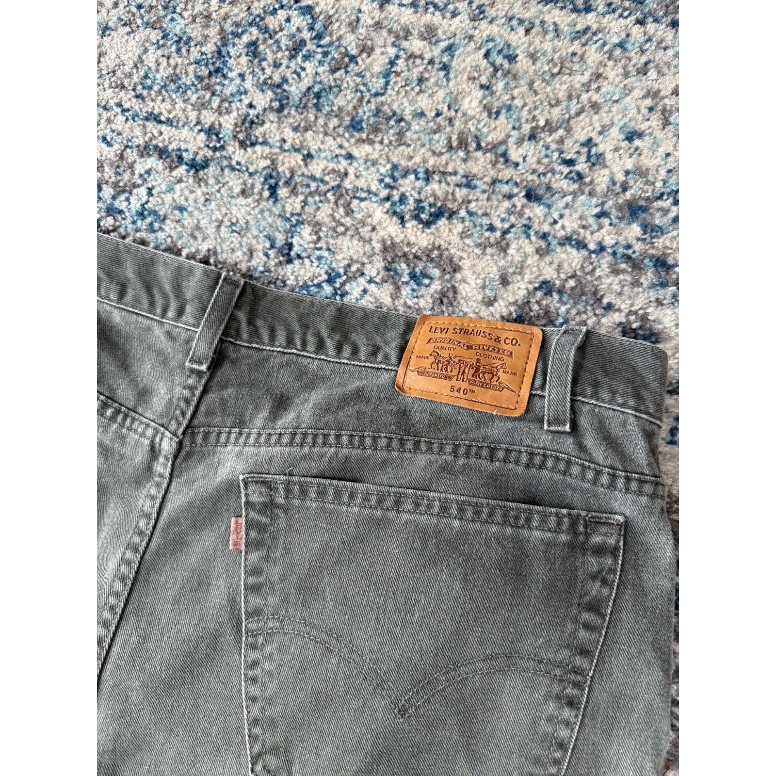 Vintage Levis 540 Brown Tab Relaxed Fit Green Denim Pants Size 41