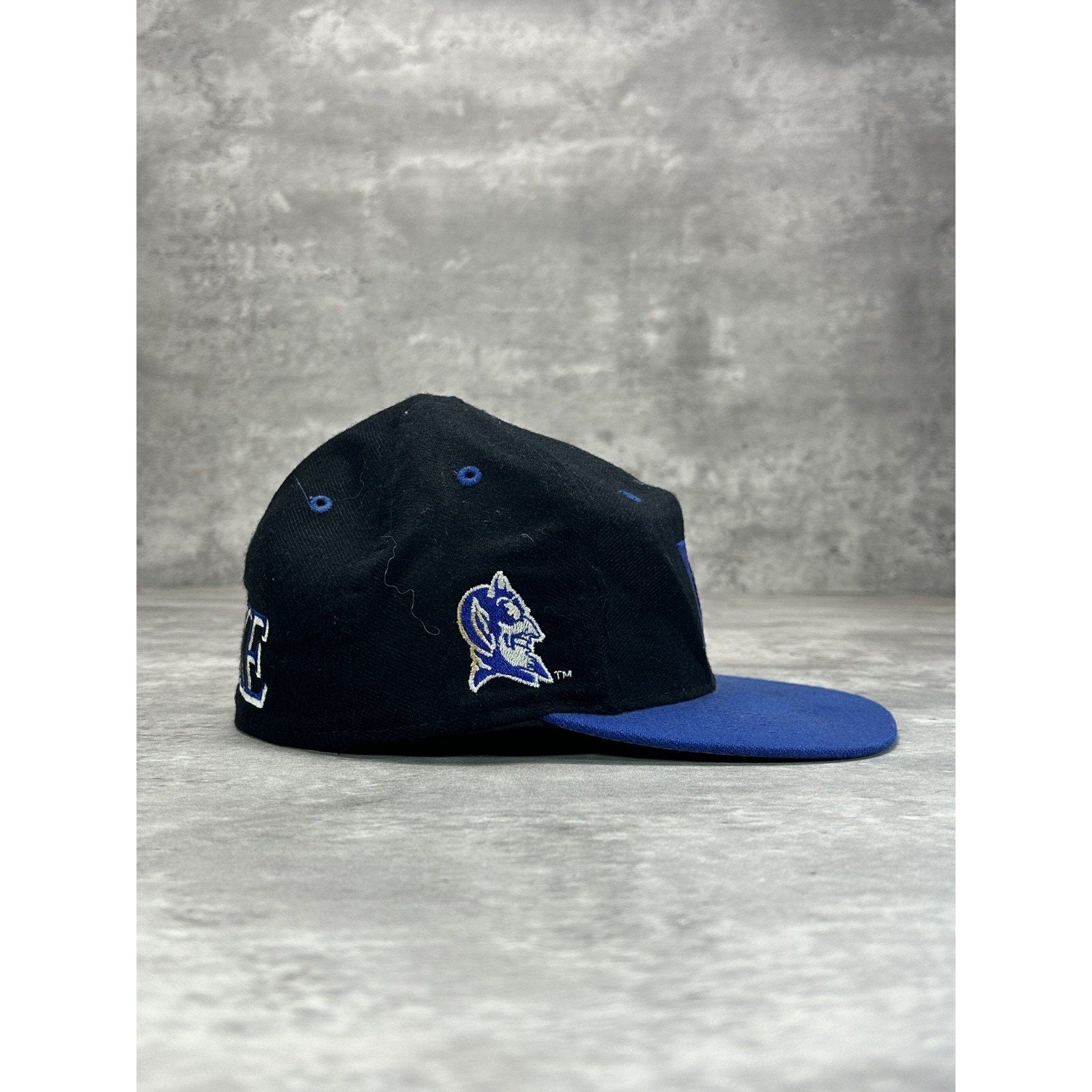 Vintage 90s Duke Blue Devils NCAA Embroidered Logo Fitted Hat Size 7