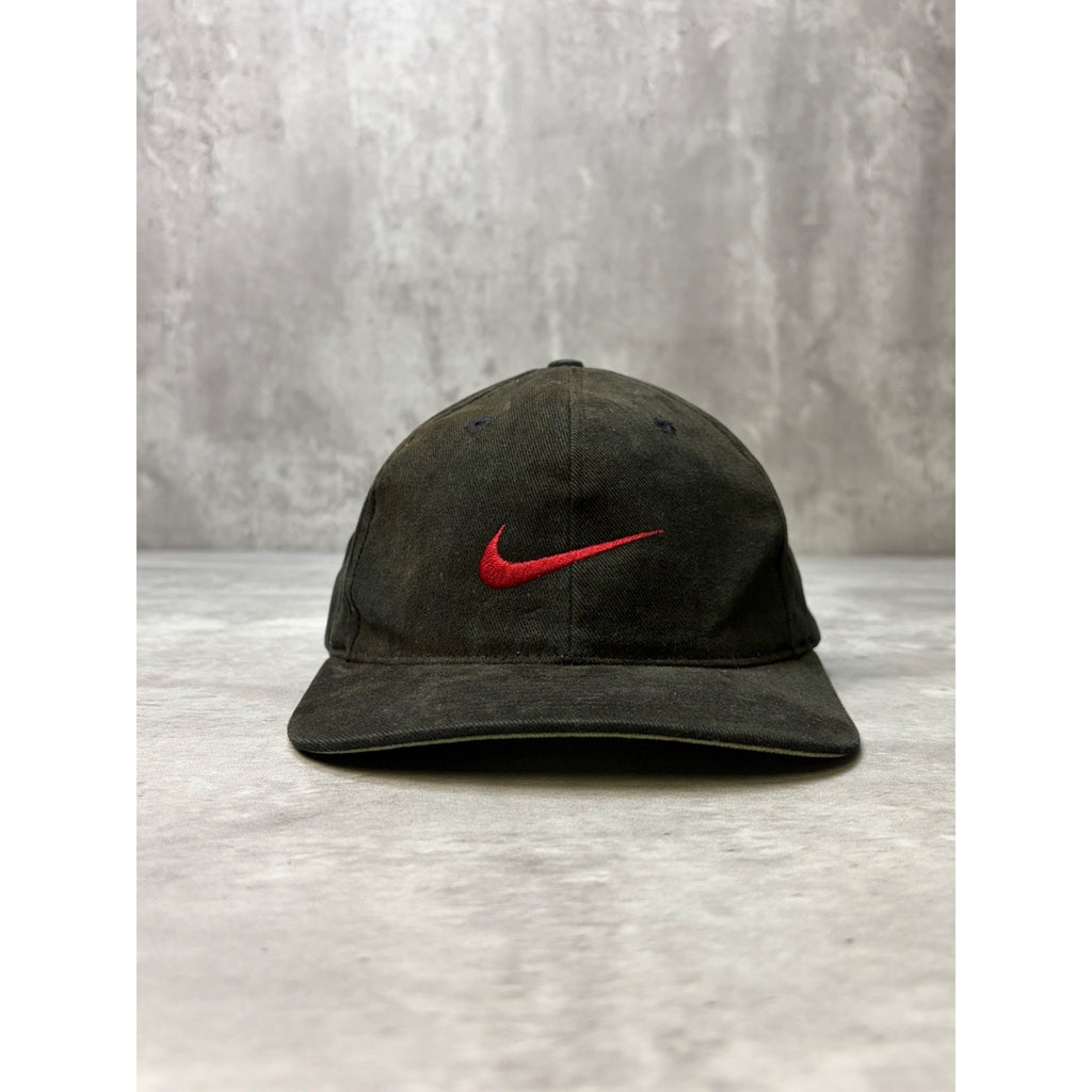 Vintage 90s Nike Embroidered Swoosh Two Tone Snapback Hat OSFA