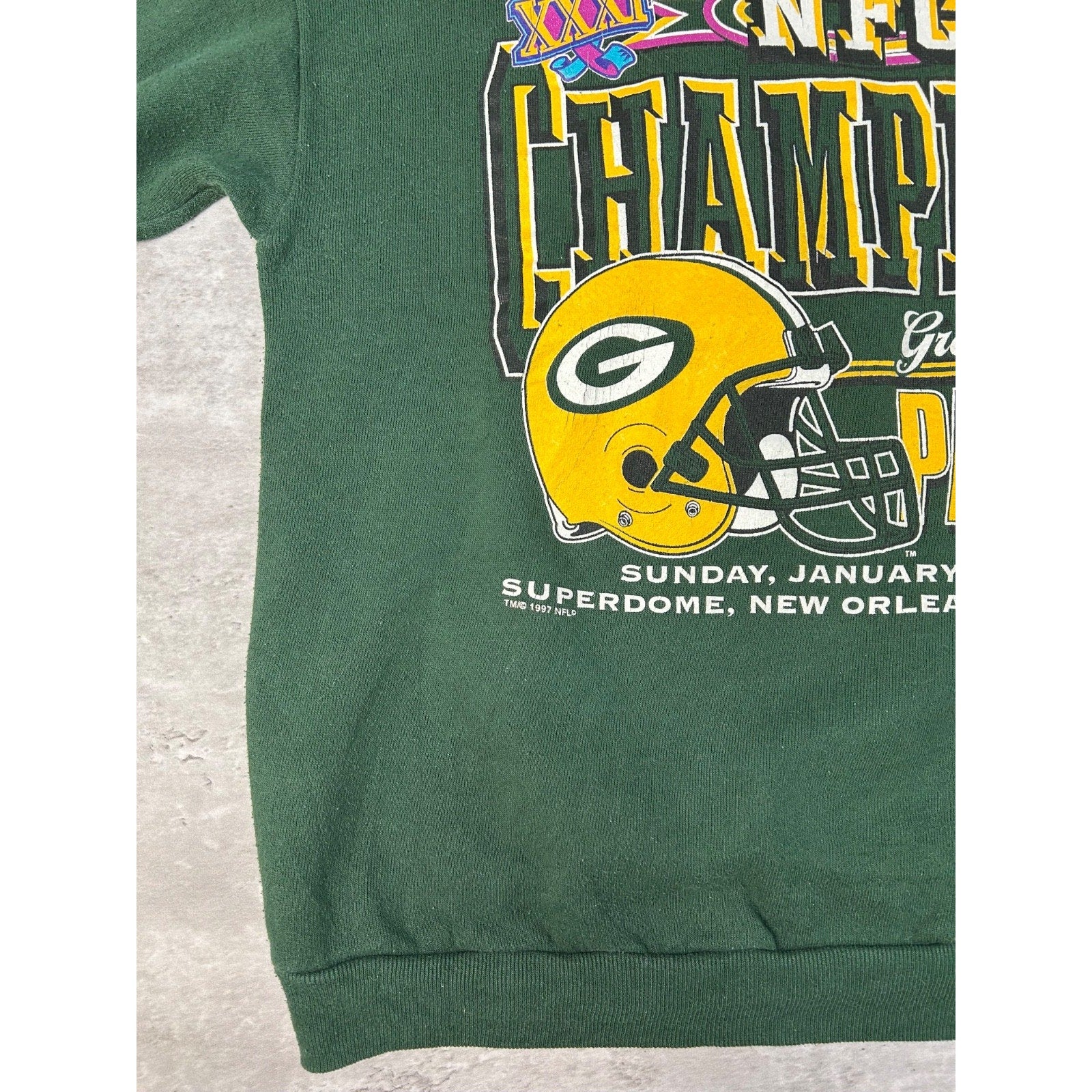 Vintage 1997 Green Bay Packers NFL Super Bowl XXXI Champs Sweatshirt Size Large