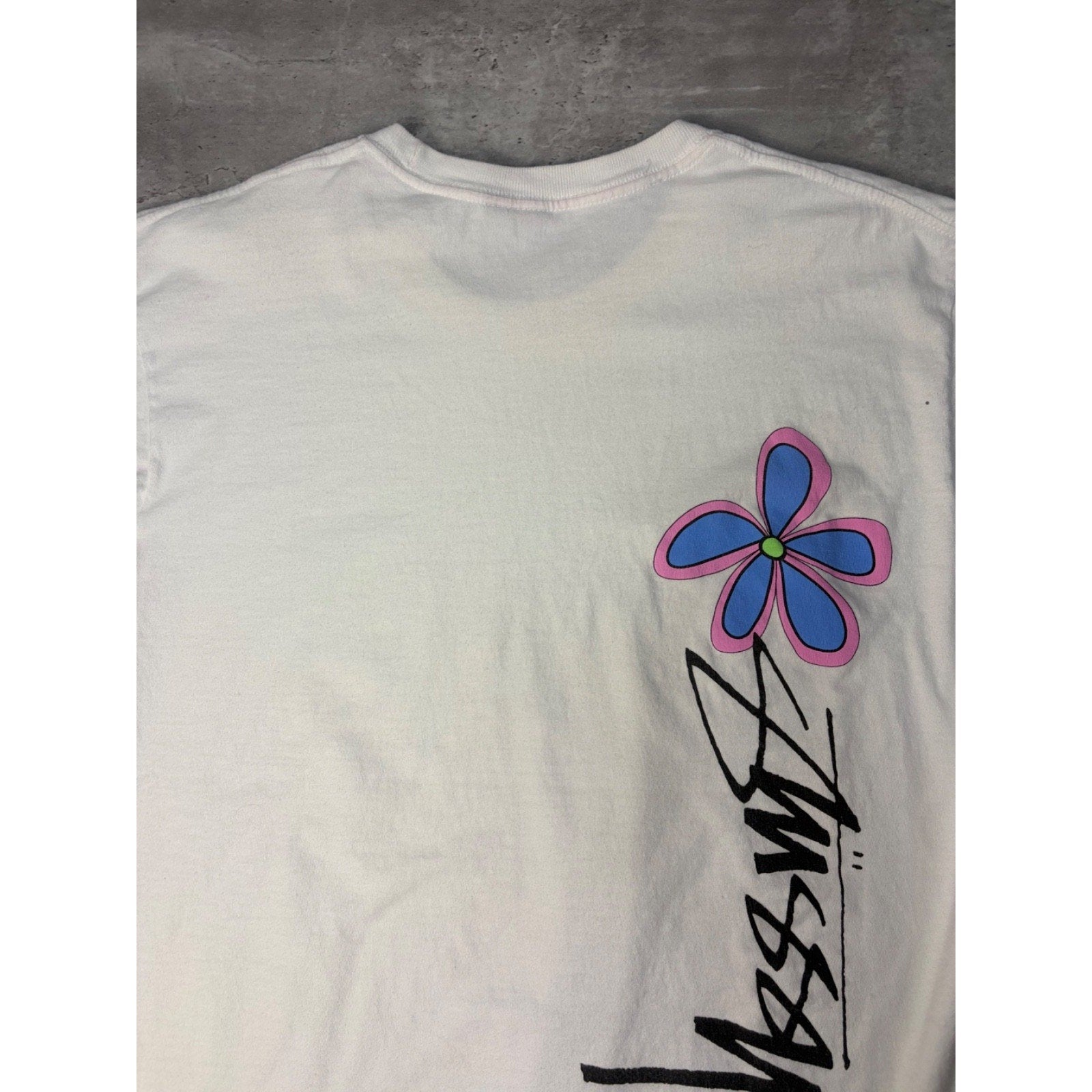 Stussy Spellout Flower Graphic White T-Shirt Size Large