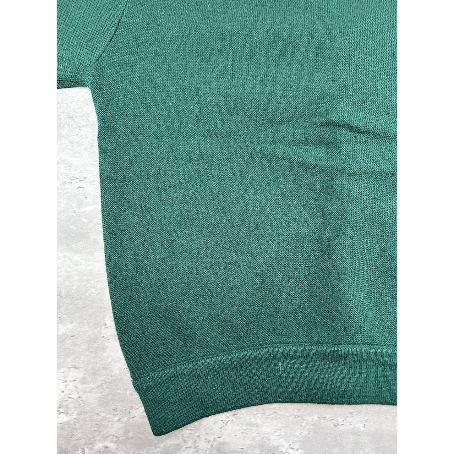 Vintage 80s/90s Izod Embroidred Crest Cardigan Knit Sweater Size Large Green