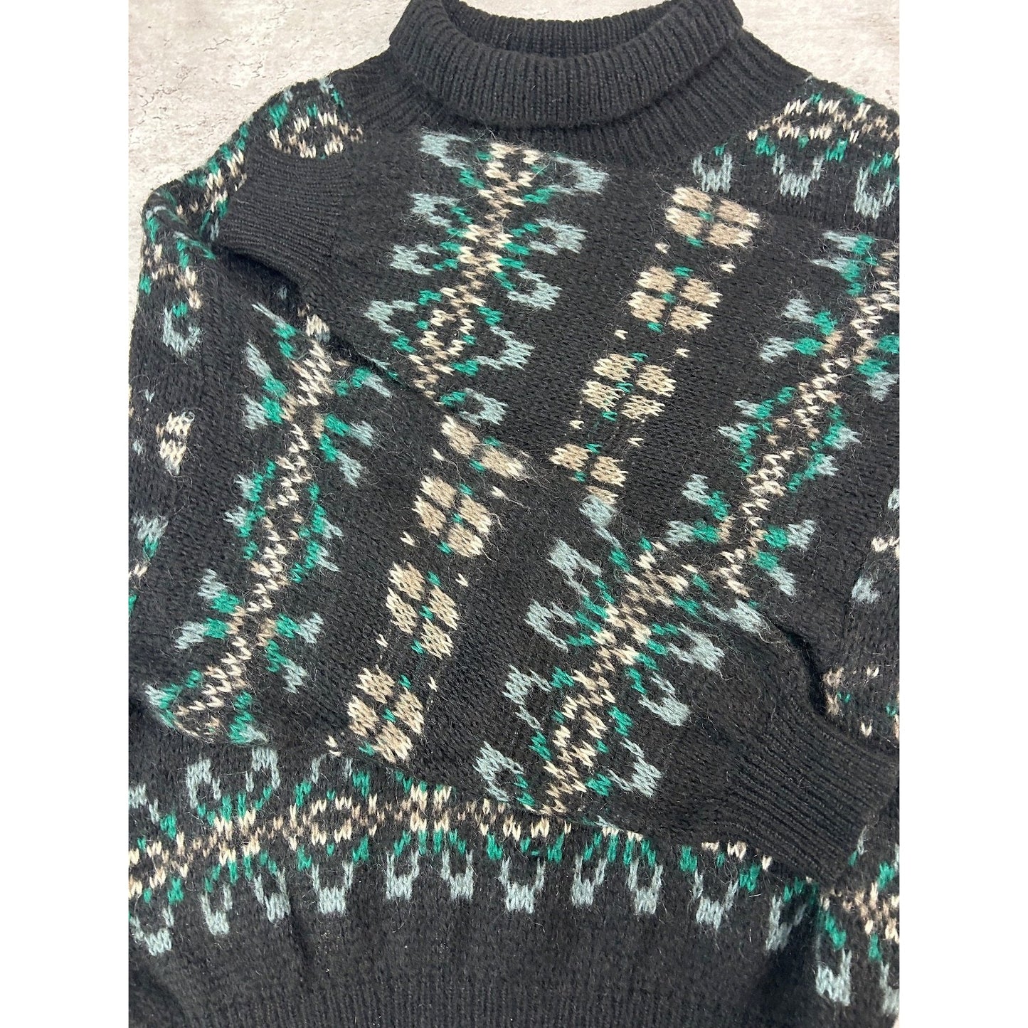 Vintage 80s/90s Geometric Striped Print Pullover Mock Neck Sweater Size Large