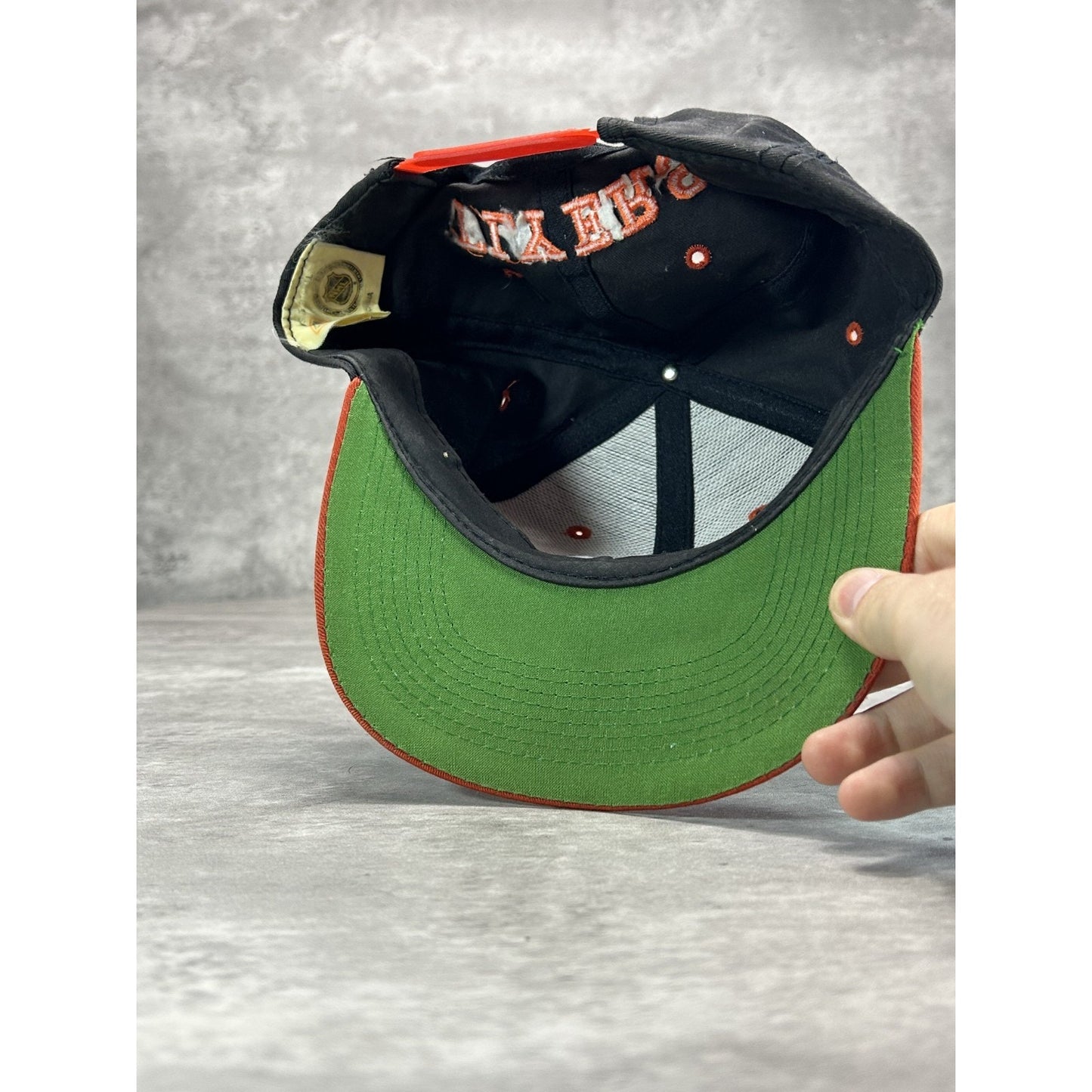 Vintage 90s Philadelphia Flyers NHL Embroidered Logo Hockey Snapback Hat OSFA