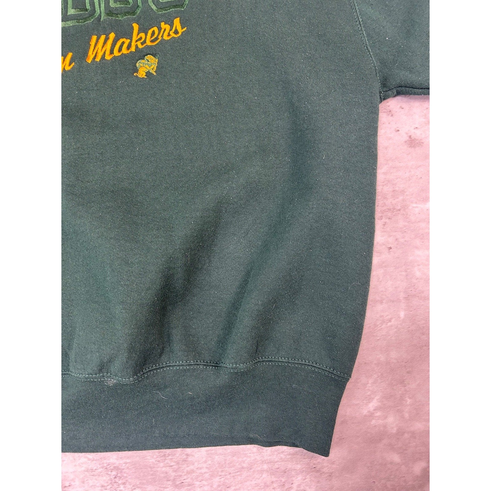 Vintage 90s NDSU Bisons NCAA Embroidered Spellout Collegiate Sweatshirt Size XL