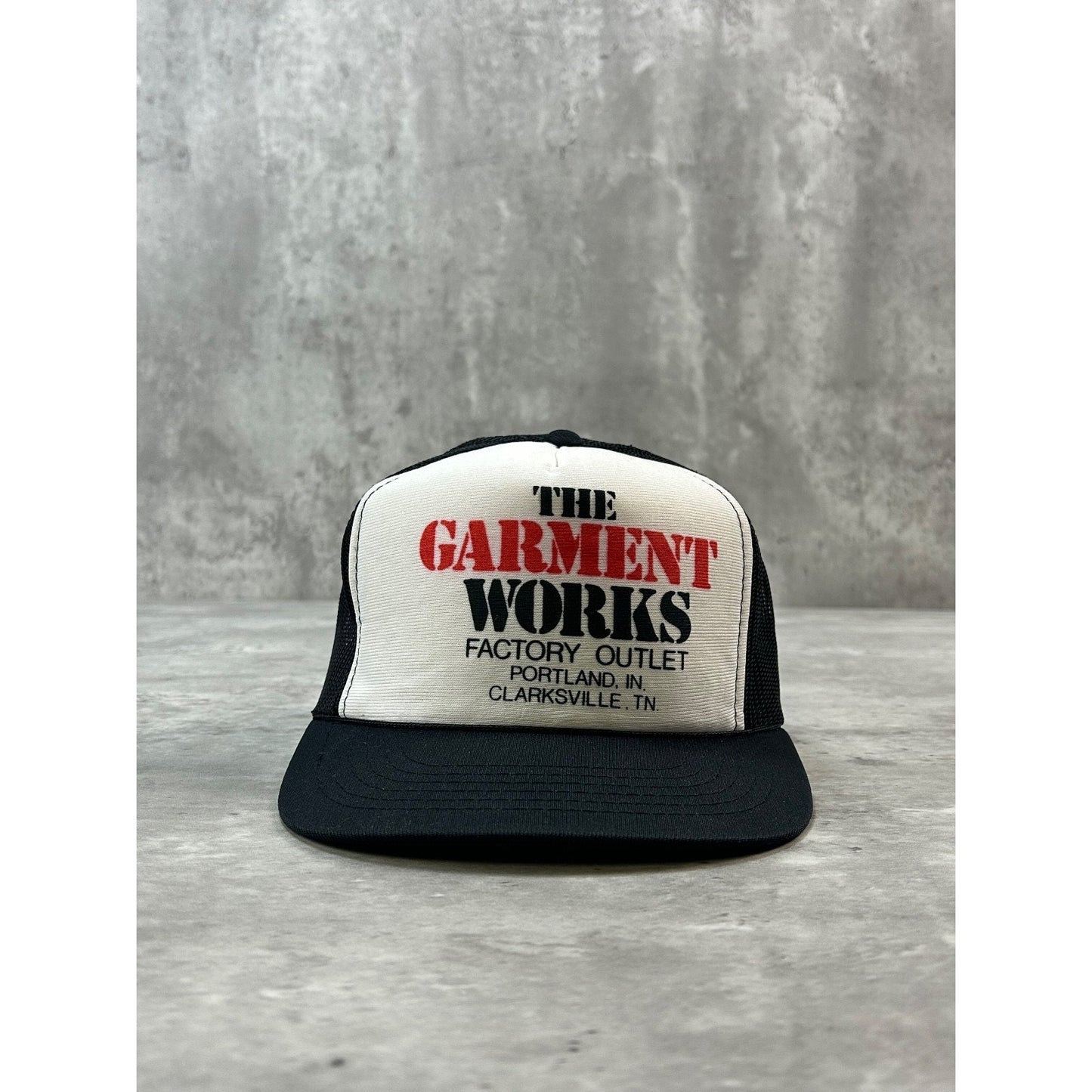 Vintage 80s The Garment Works Factory Outlet Trucker Snapback Hat OSFA