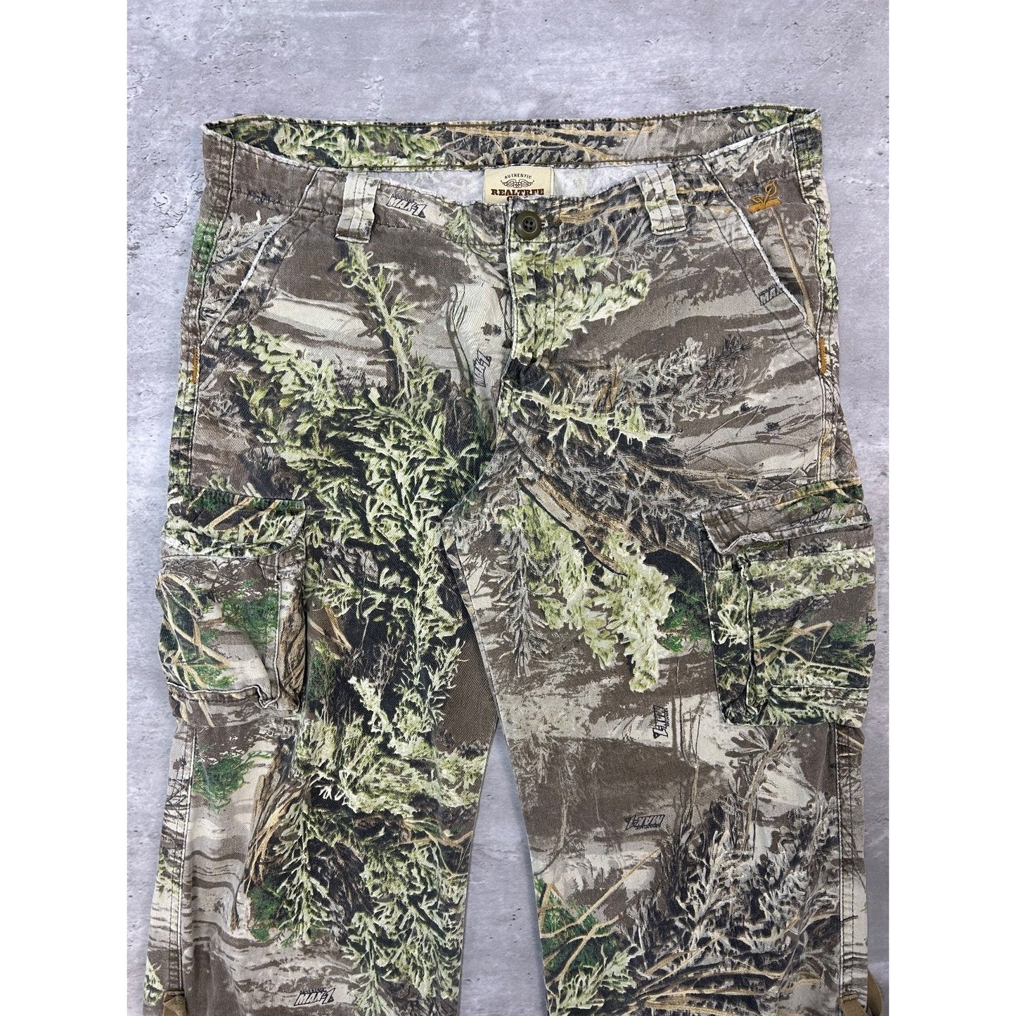 Vintage Women's Realtree Girl Max-1 Tree Camo Hunting Cargo Pants Size 35