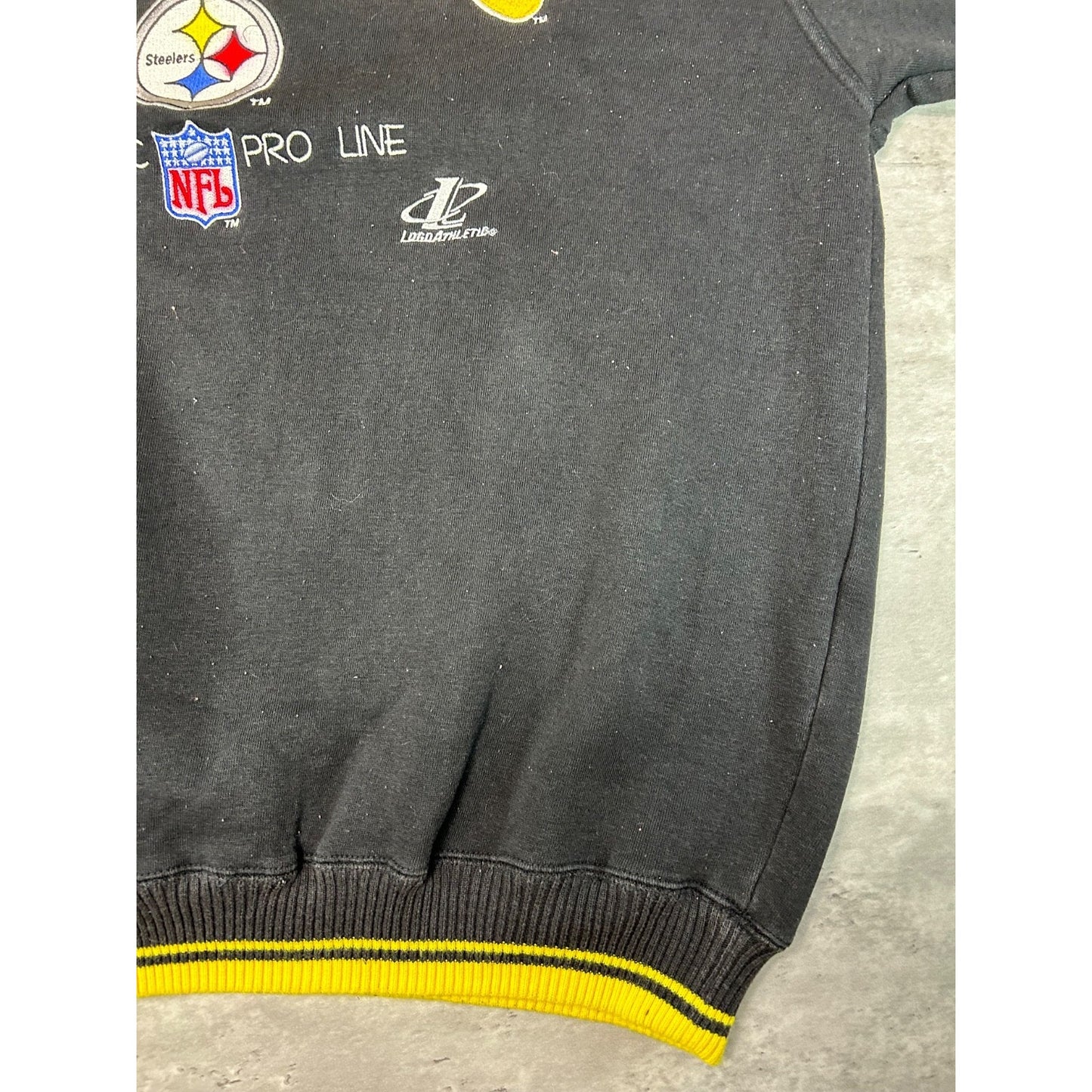 Vintage 90s Pittsburgh Steelers NFL Embroidered Spellout Sweatshirt Size XL