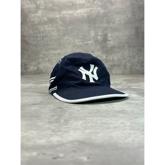 Vintage 80s/90s New York Yankees MLB Graphic Logo Baseball Snapback Hat OSFA