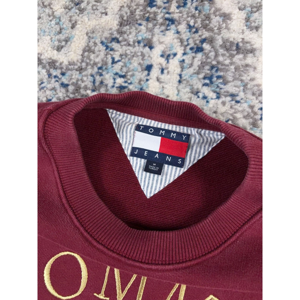 Vintage Tommy Hilfiger Jeans Embroidered Crest Spellout Sweatshirt Size Medium