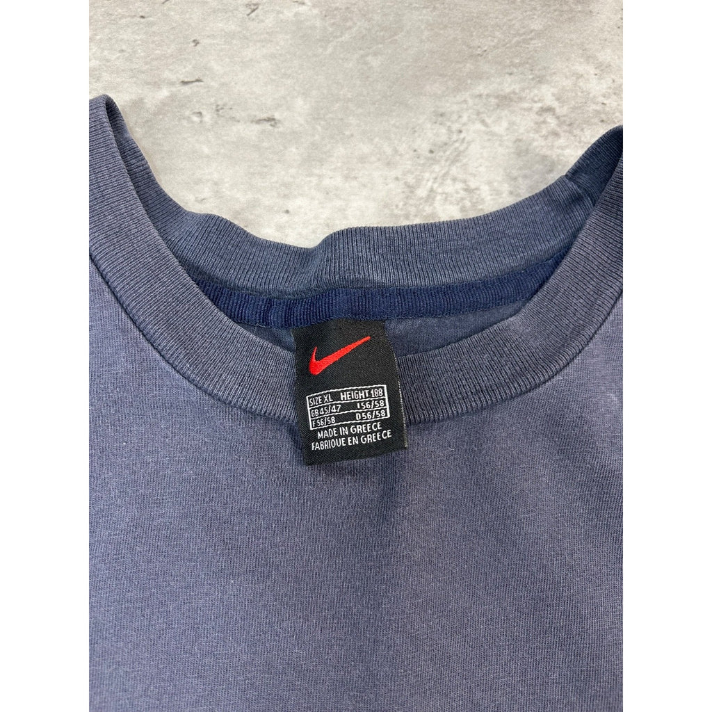 Vintage 2000s Nike Classic Embroidered Swoosh T-Shirt Size XL