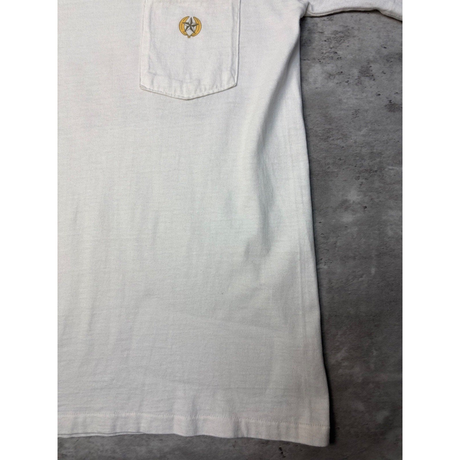 Vintage Banana Republic Travel & Safari Clothing Co Graphic T-Shirt Size Small