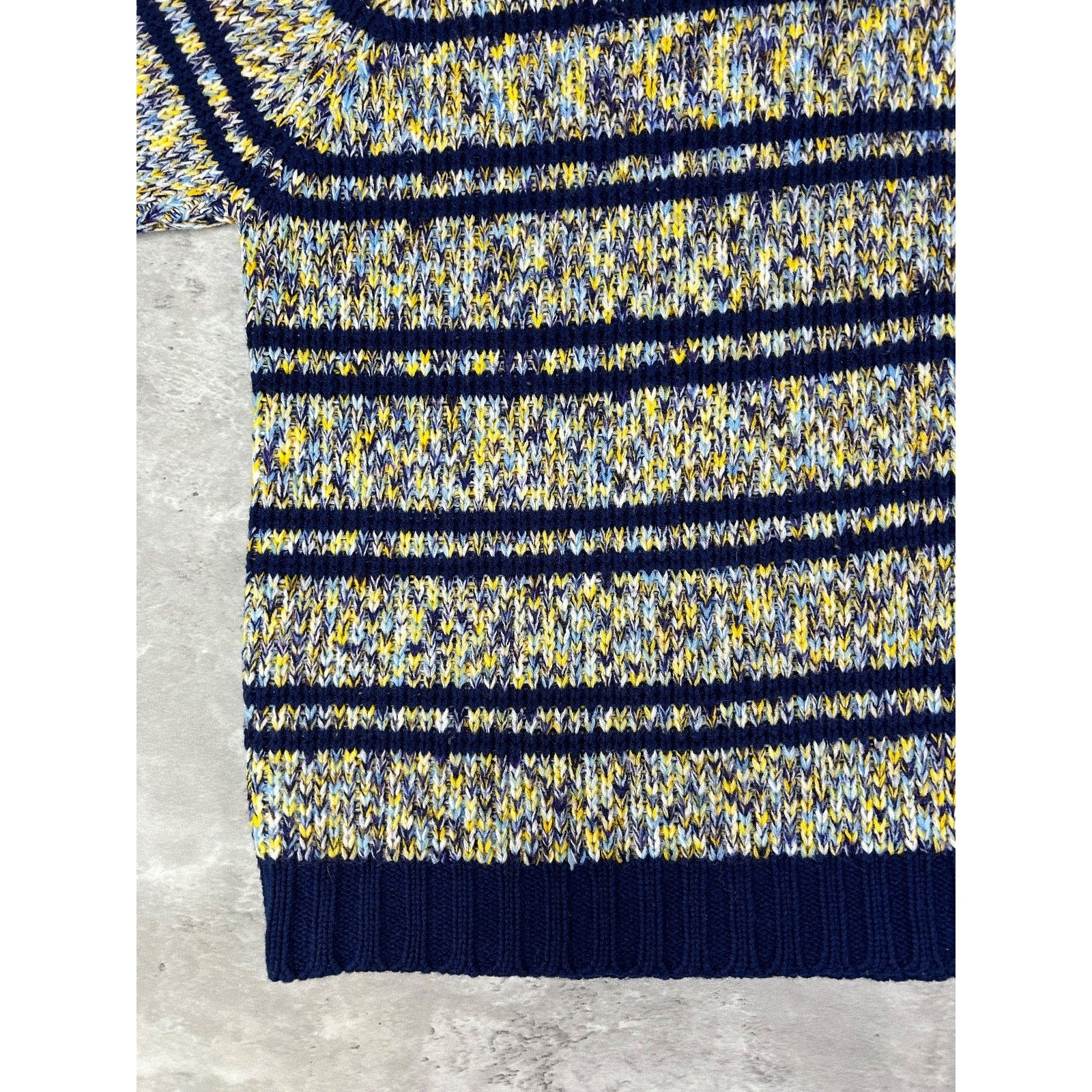Vintage Abstract Striped Pullover Ribbed Knit Sweater Size Medium
