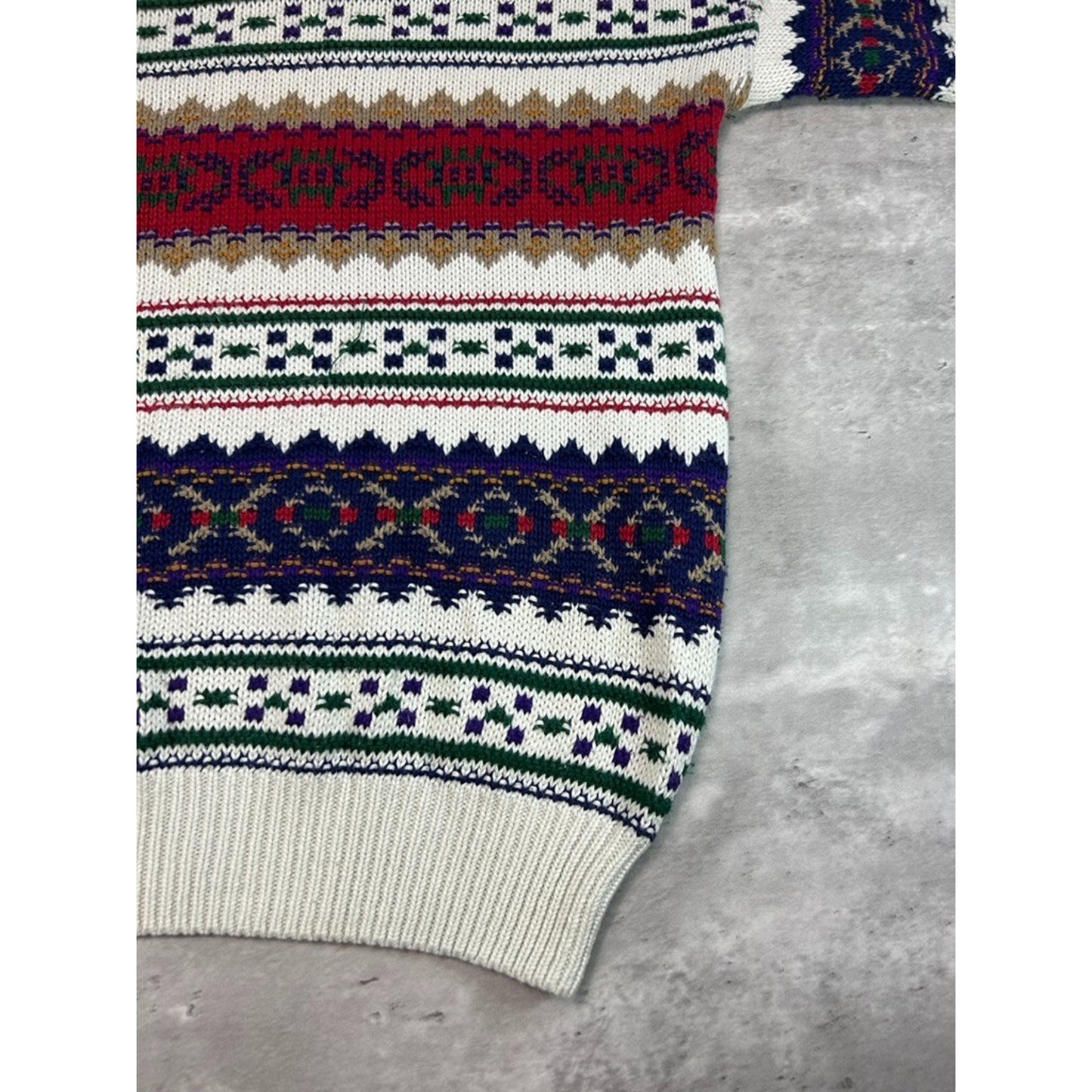 Vintage 90s Knights Of Round Table Abstract Striped Knit Sweater Size Large