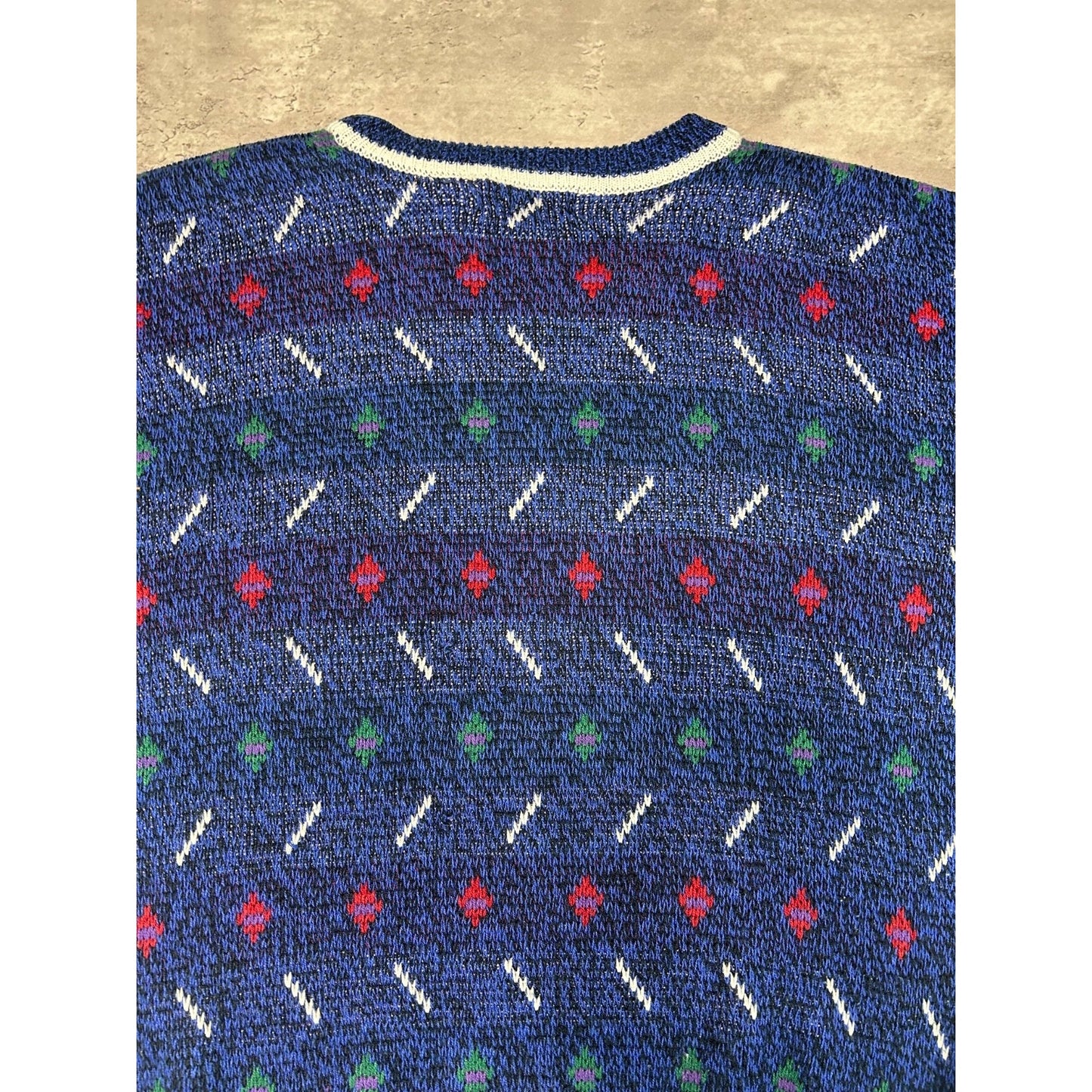 Vintage 90s Van Heusen Abstract Striped Pullover Knit Sweater Size Large Tall