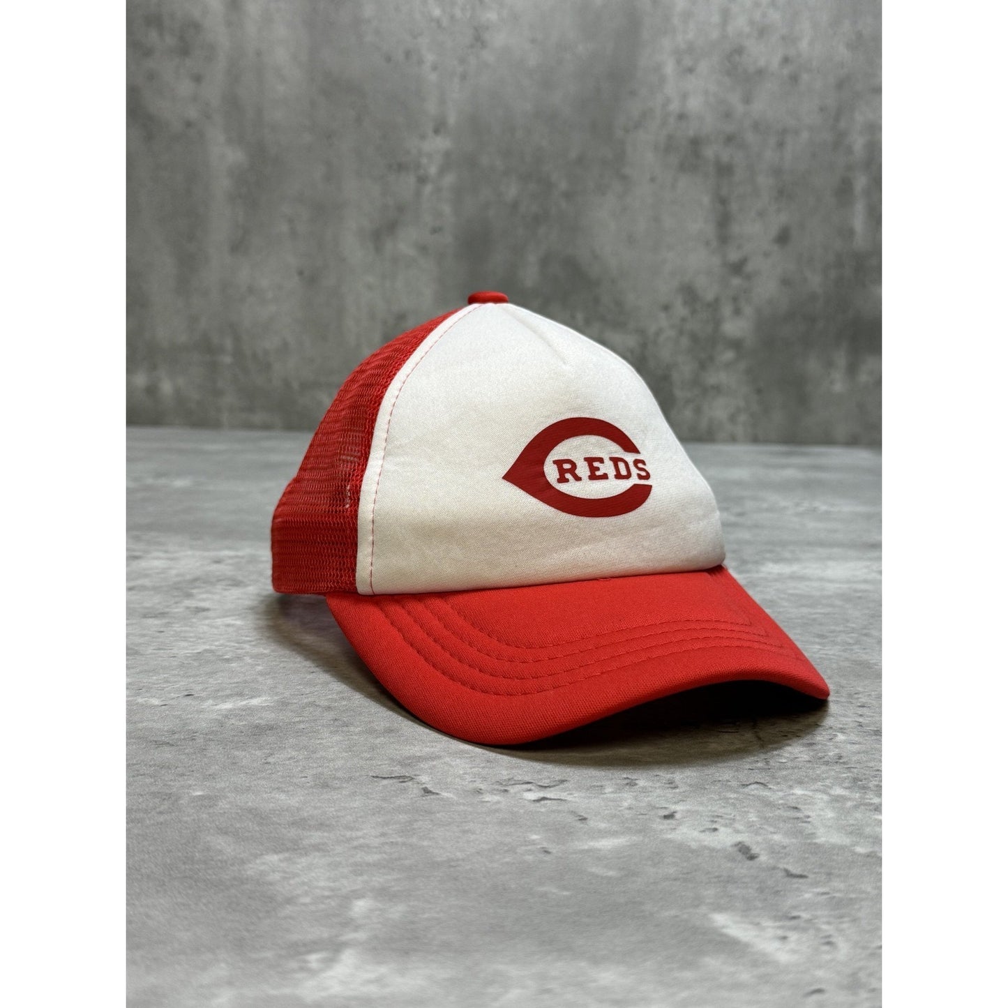 Vintage 80s/90s Cincinnati Reds MLB Graphic Logo Trucker Snapback Hat OSFA