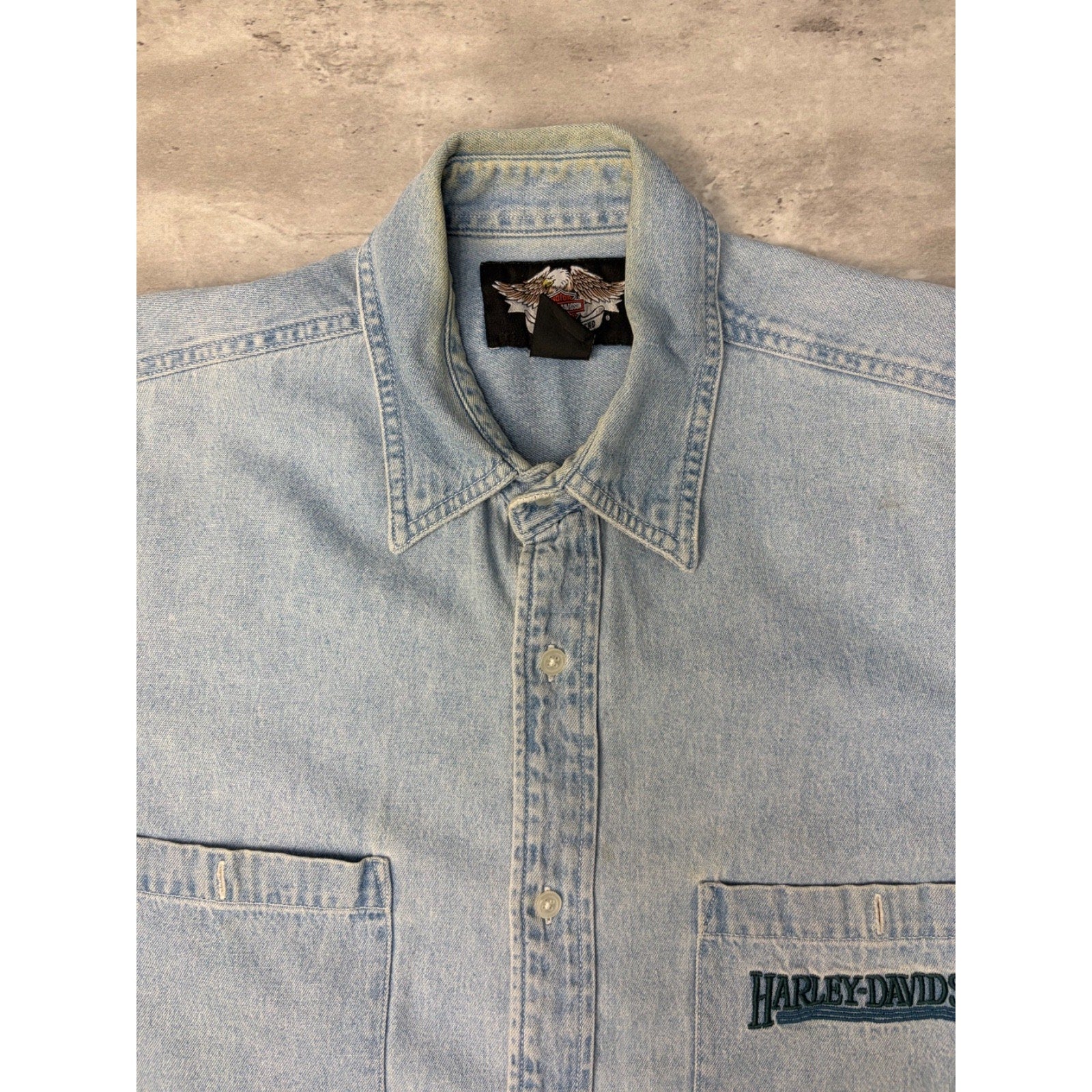 Vintage Harley Davidson Embroidered Light Wash Denim Button Up Shirt Size Large