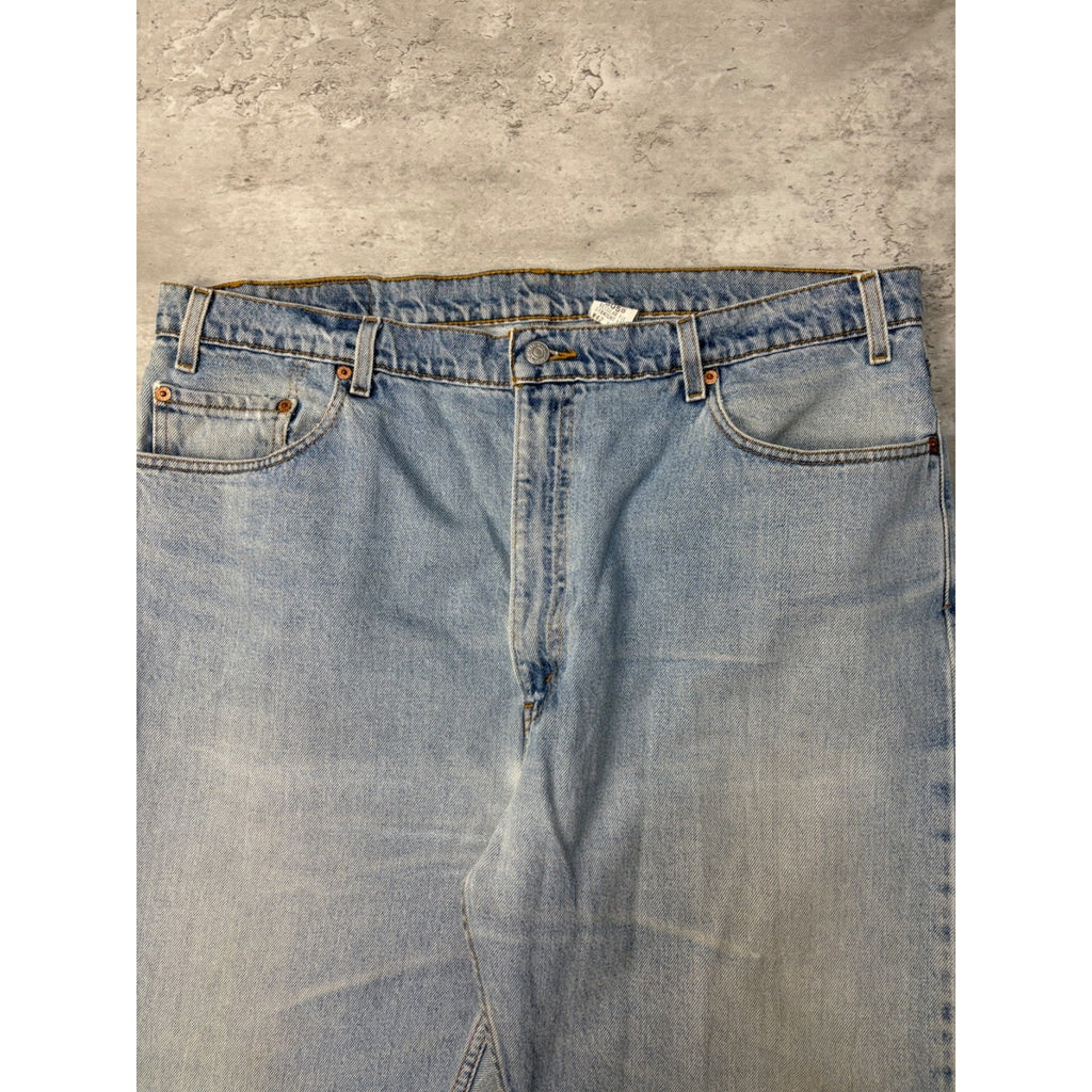 Vintage Levis 505 Red Tab Straight Leg Light Wash Denim Pants Size 40